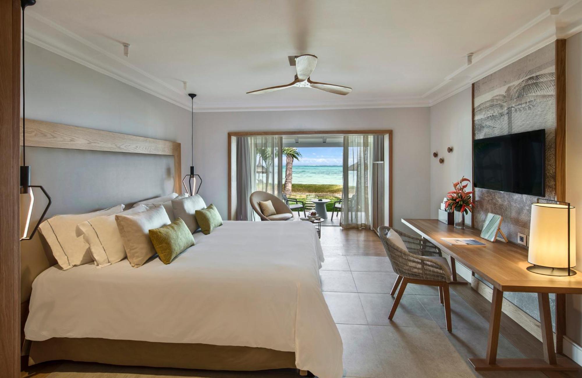 Premium Beach Front Room