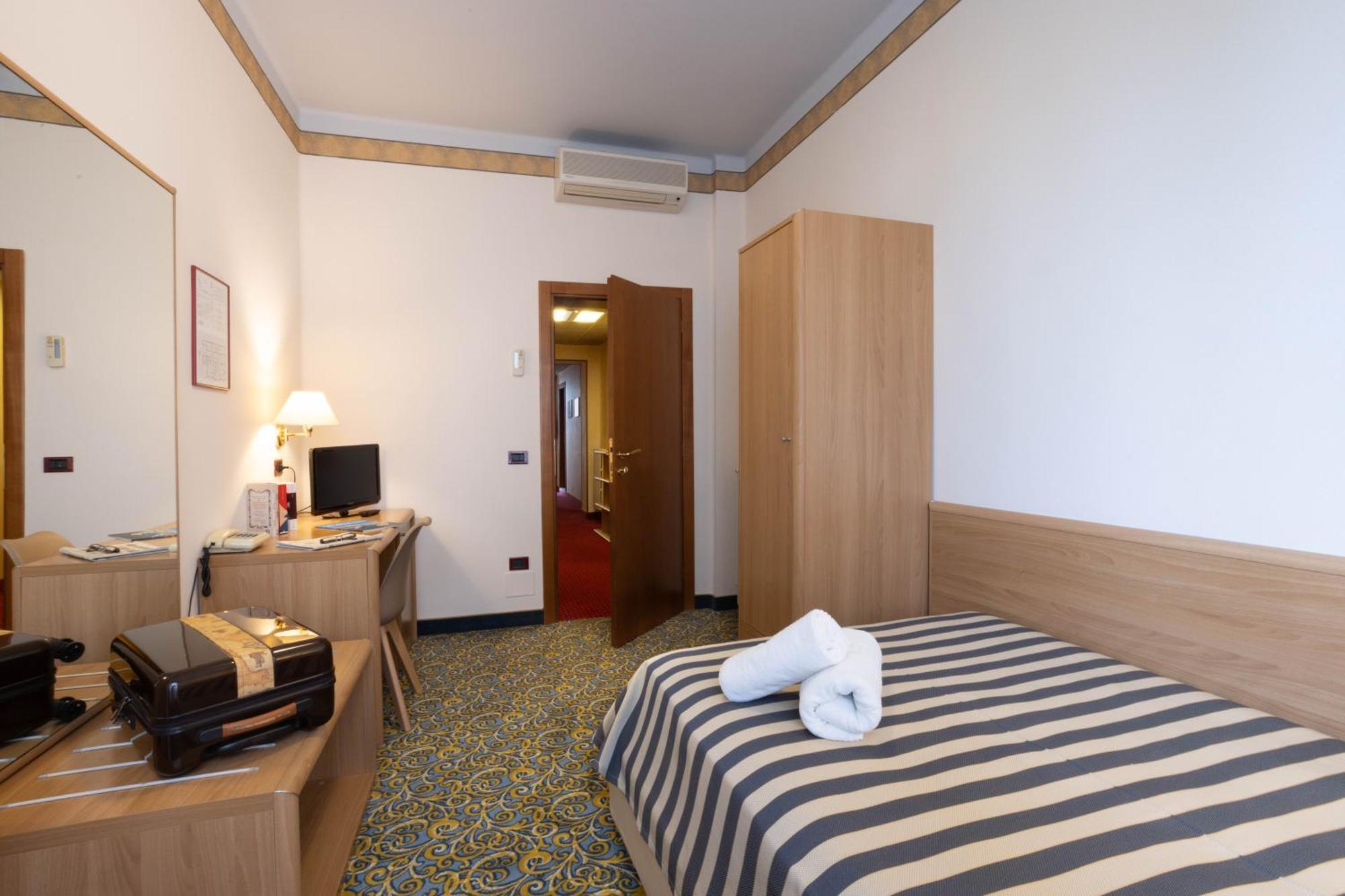 Single Room,1661113622:JPEG