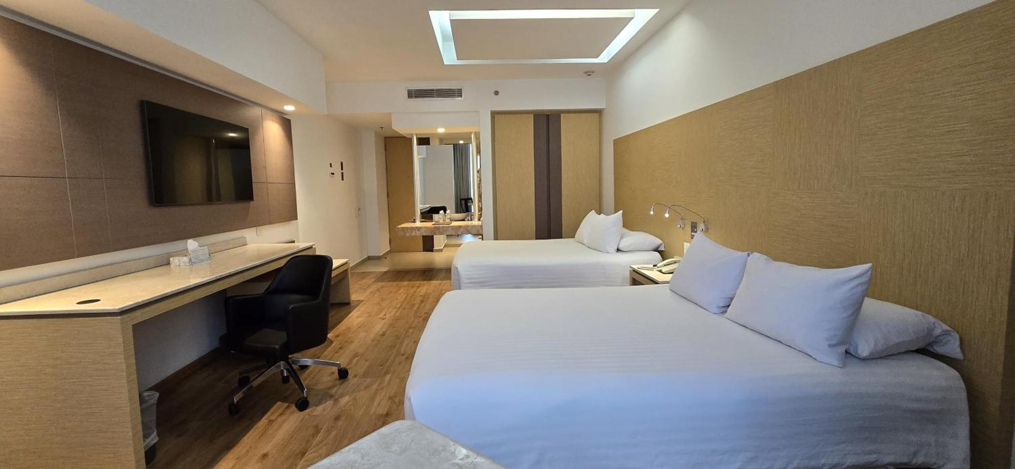 Double Room Two Double Beds Non-Smoking