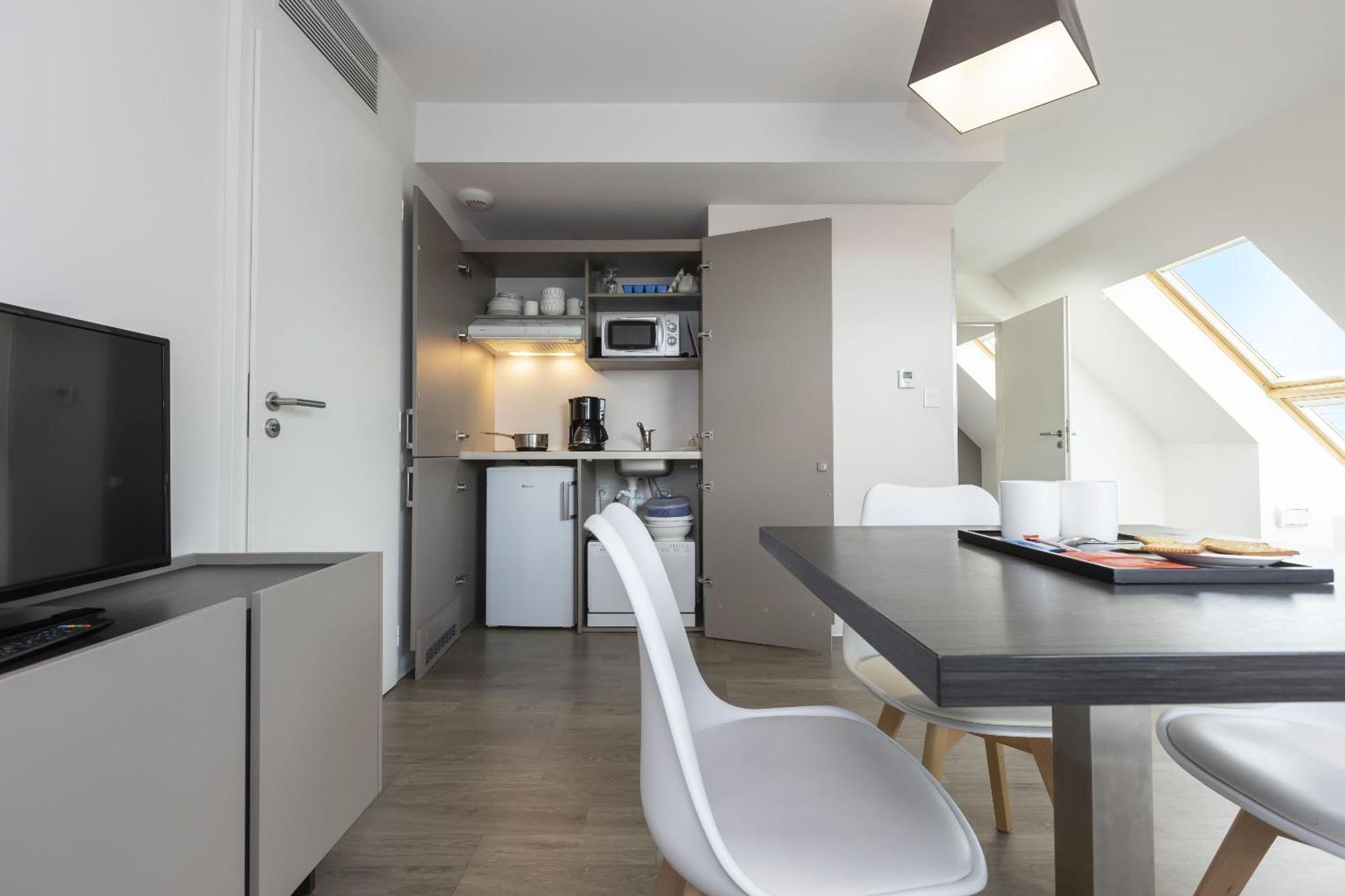 One-Bedroom Apartment,1661668721:JPEG