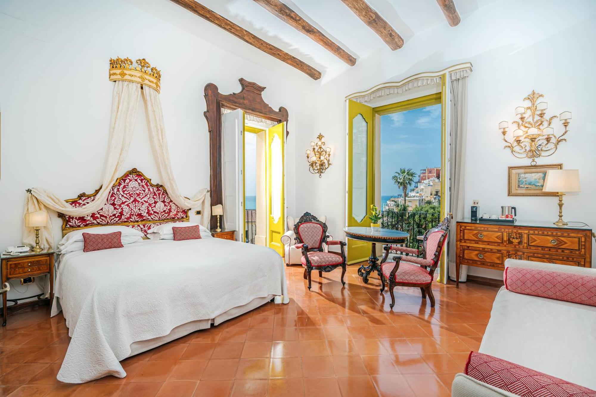Deluxe Suite Sea View