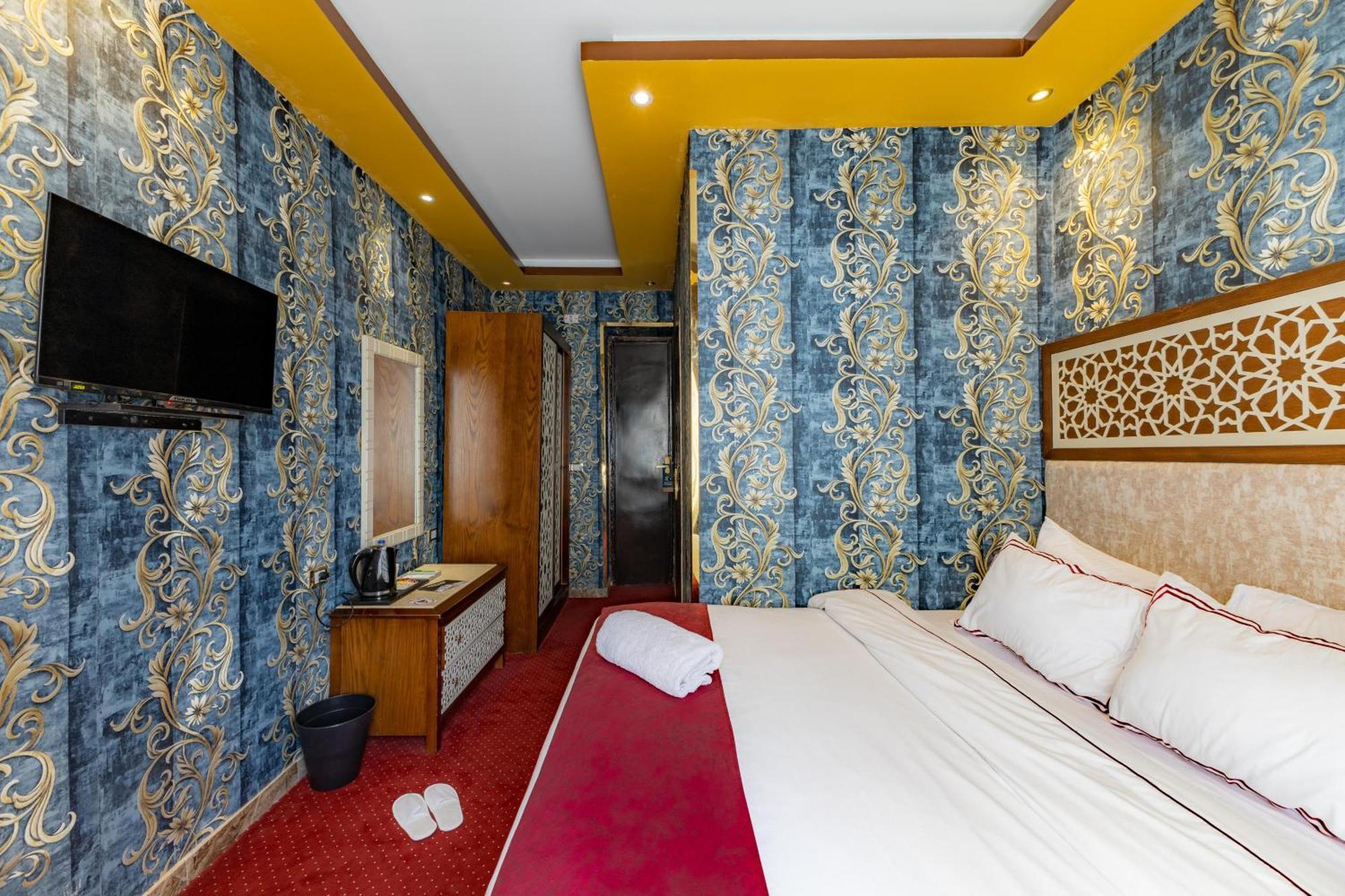 Deluxe Single Room