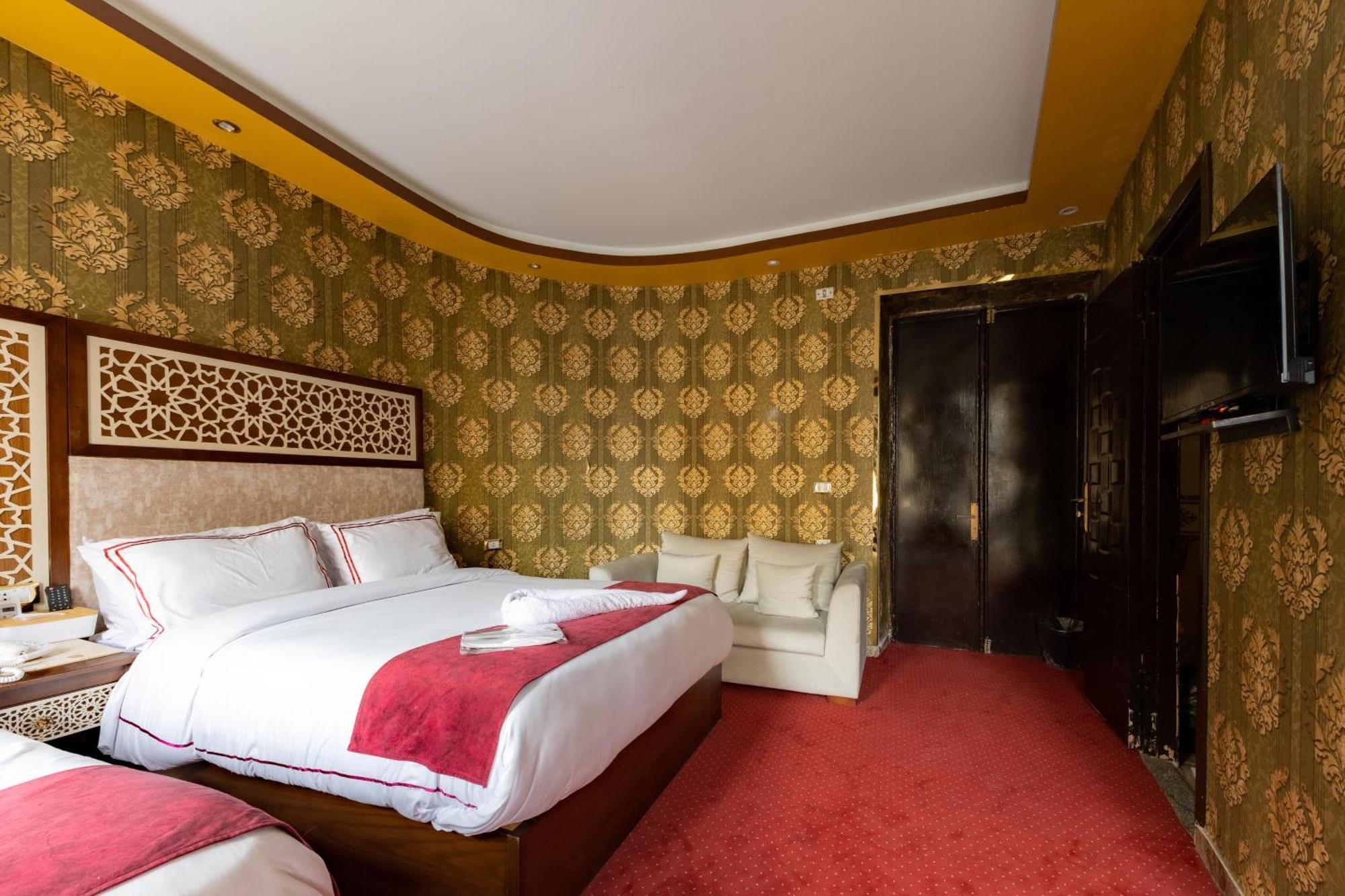 Deluxe Twin Room,1665402405:JPEG