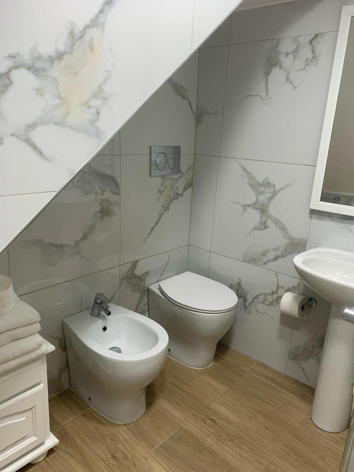 Economy Triple Room