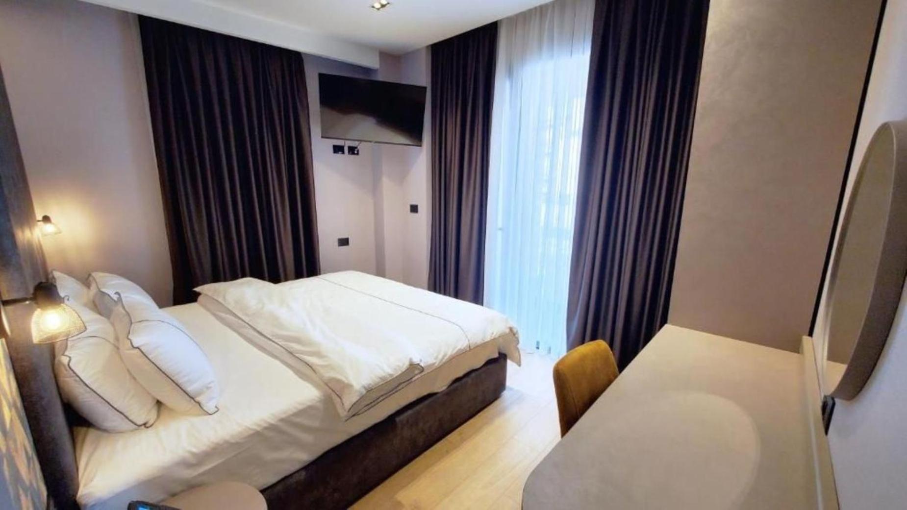 Deluxe Double Room Balcony