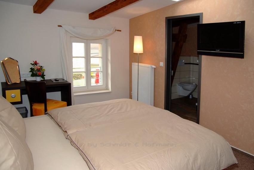 Double Room,1670580621:JPEG