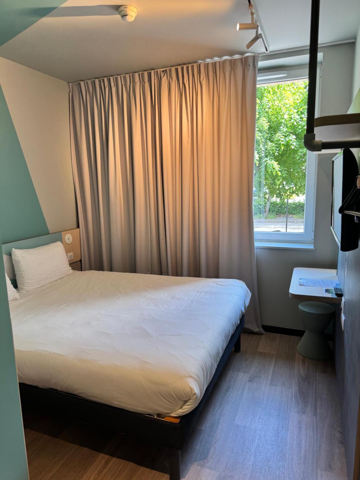 Standard Double Room,1670888327:JPEG