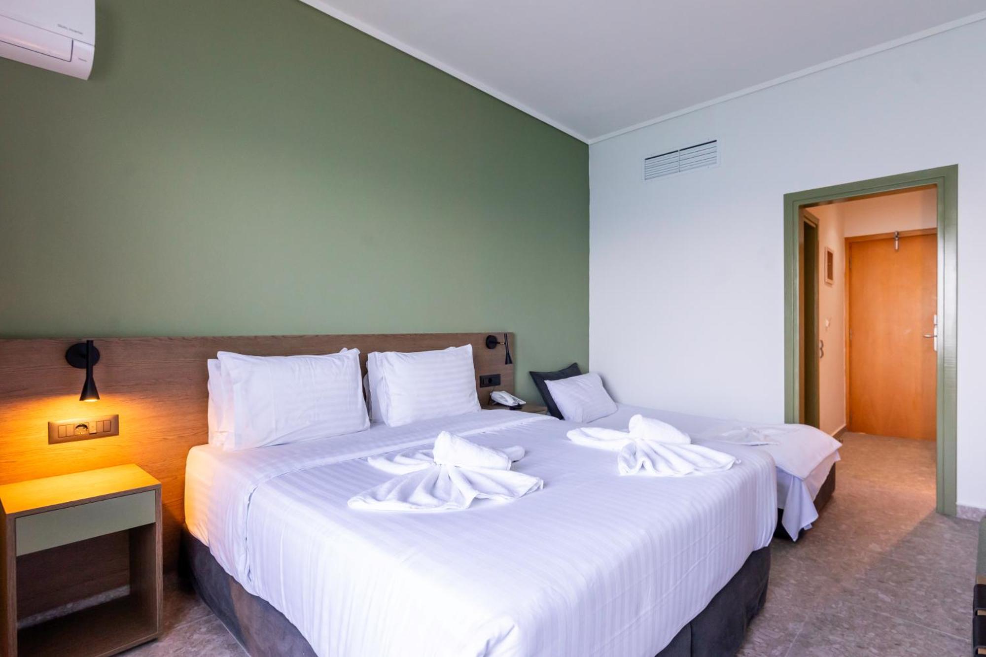 Triple Room Sea View