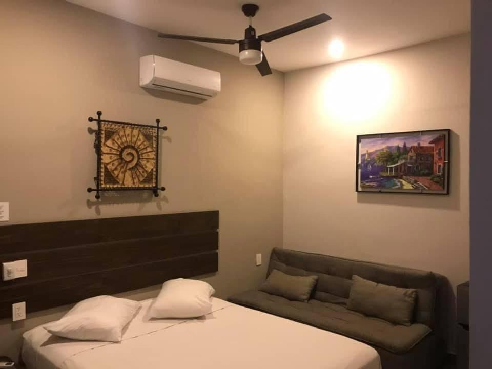 Double Room,1674762956:JPEG