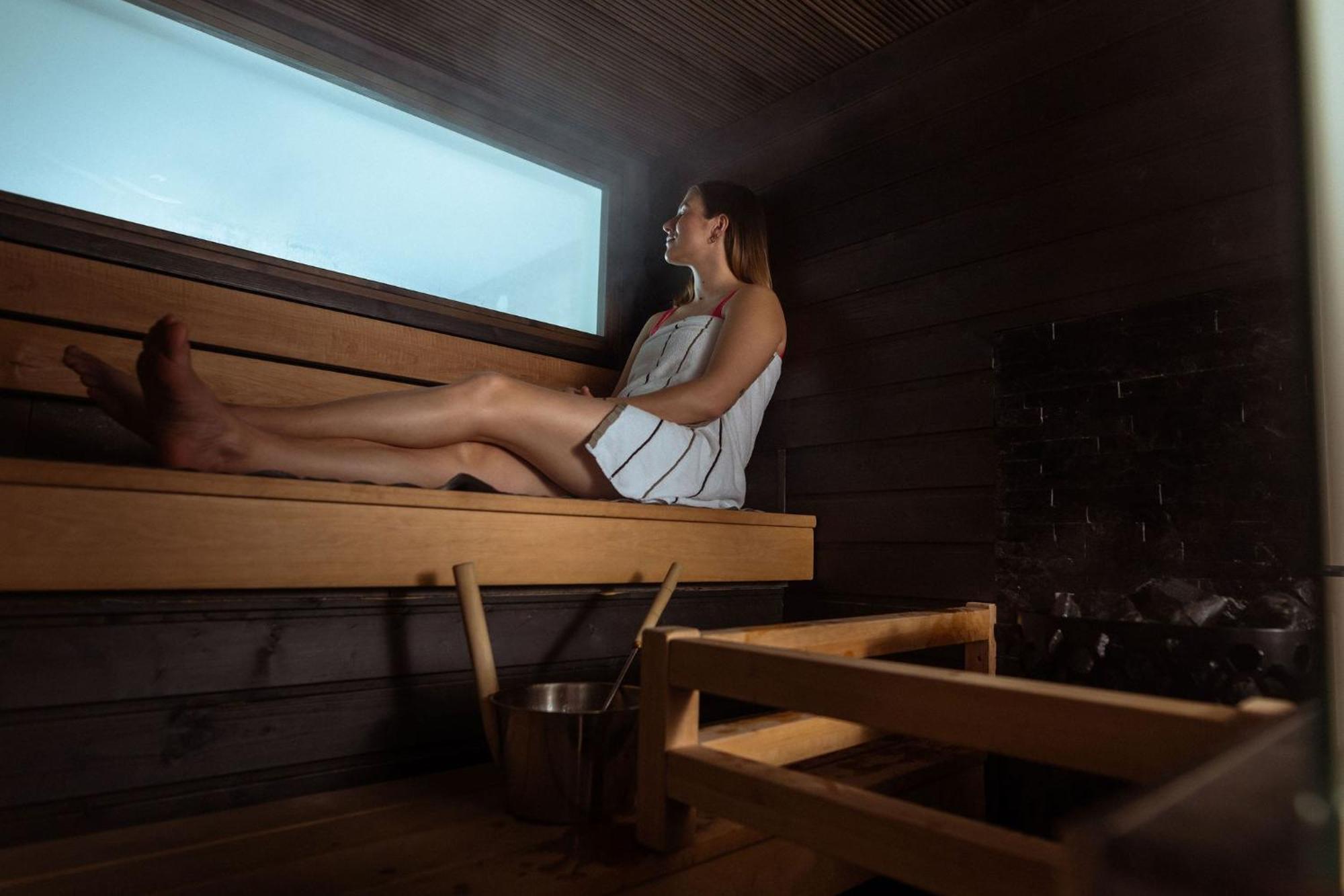 Deluxe Apartment jacuzzi