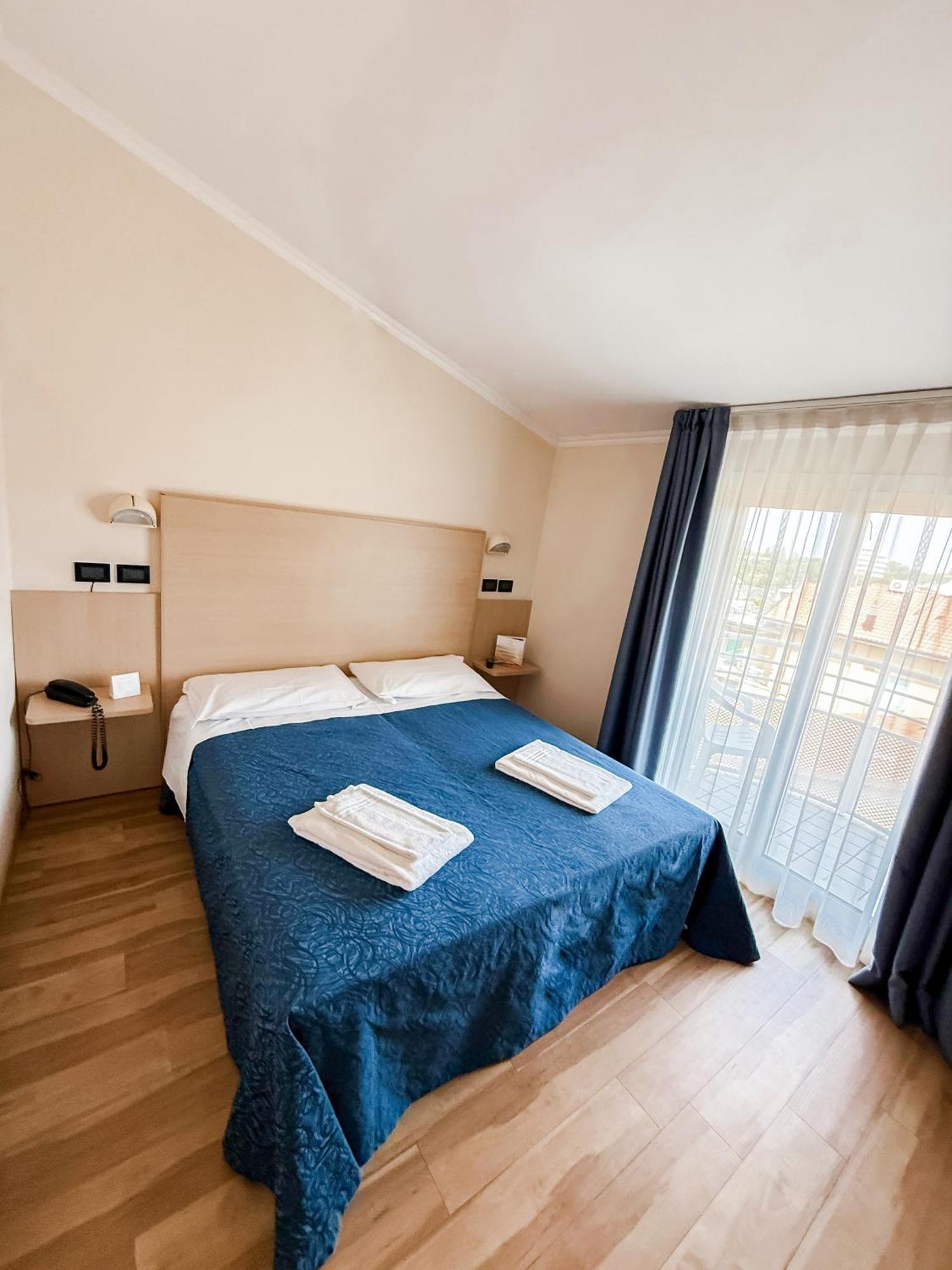 Superior Double or Twin Room Terrace