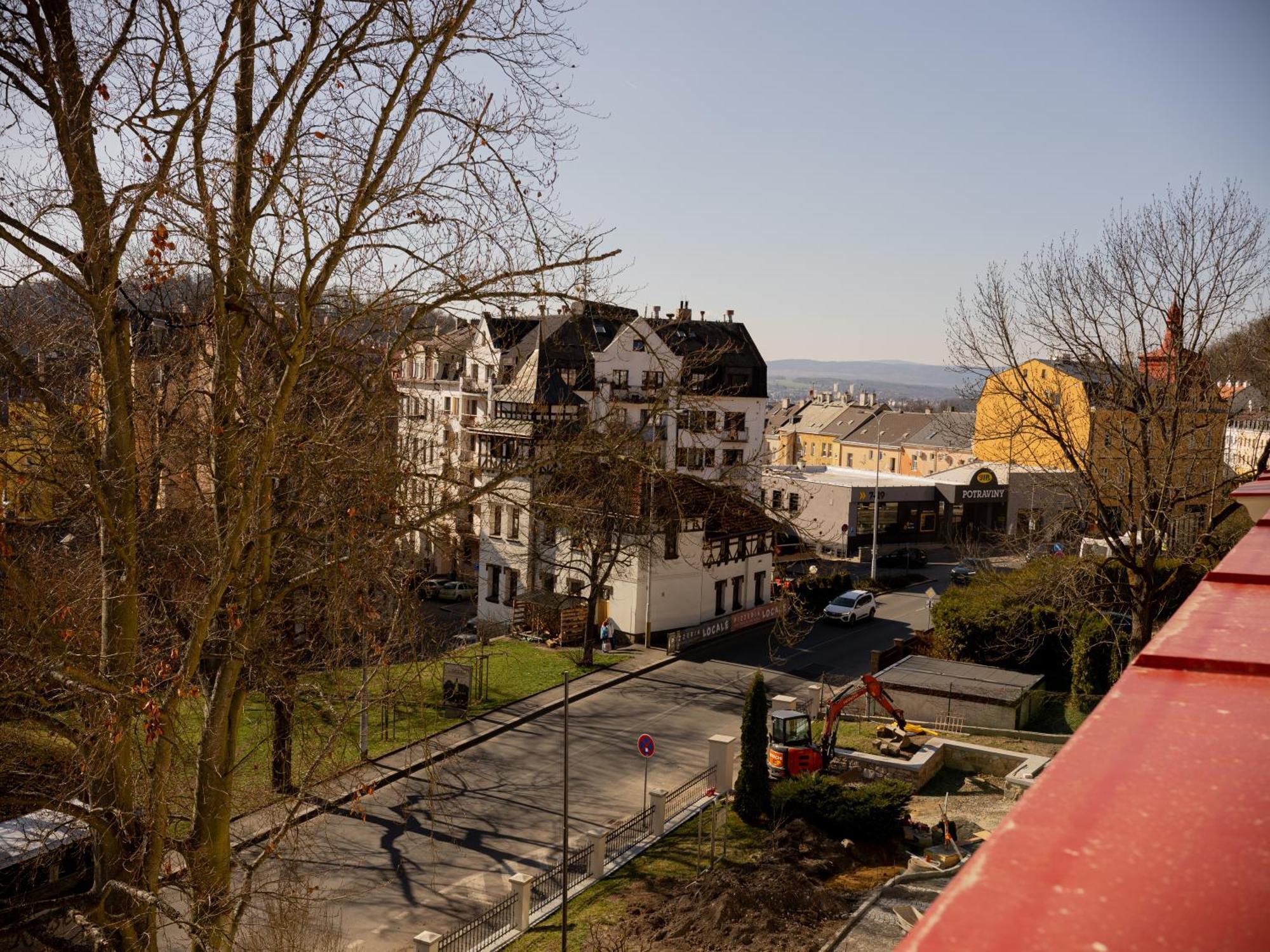 Apartment City View
