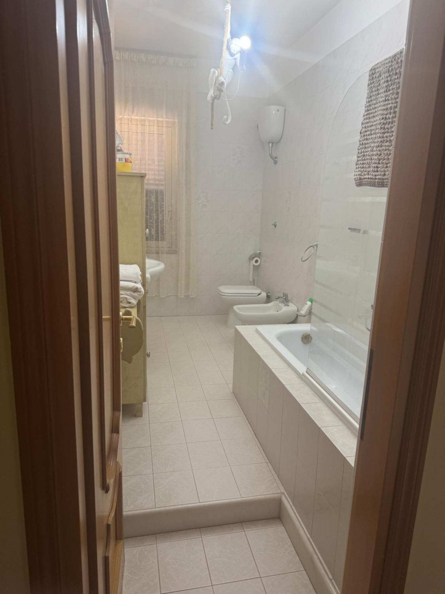 Double Room,1678778336:JPEG