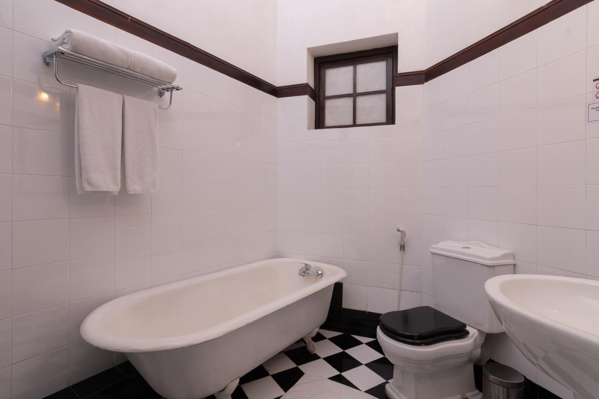 Junior Suite,1680582755:JPEG