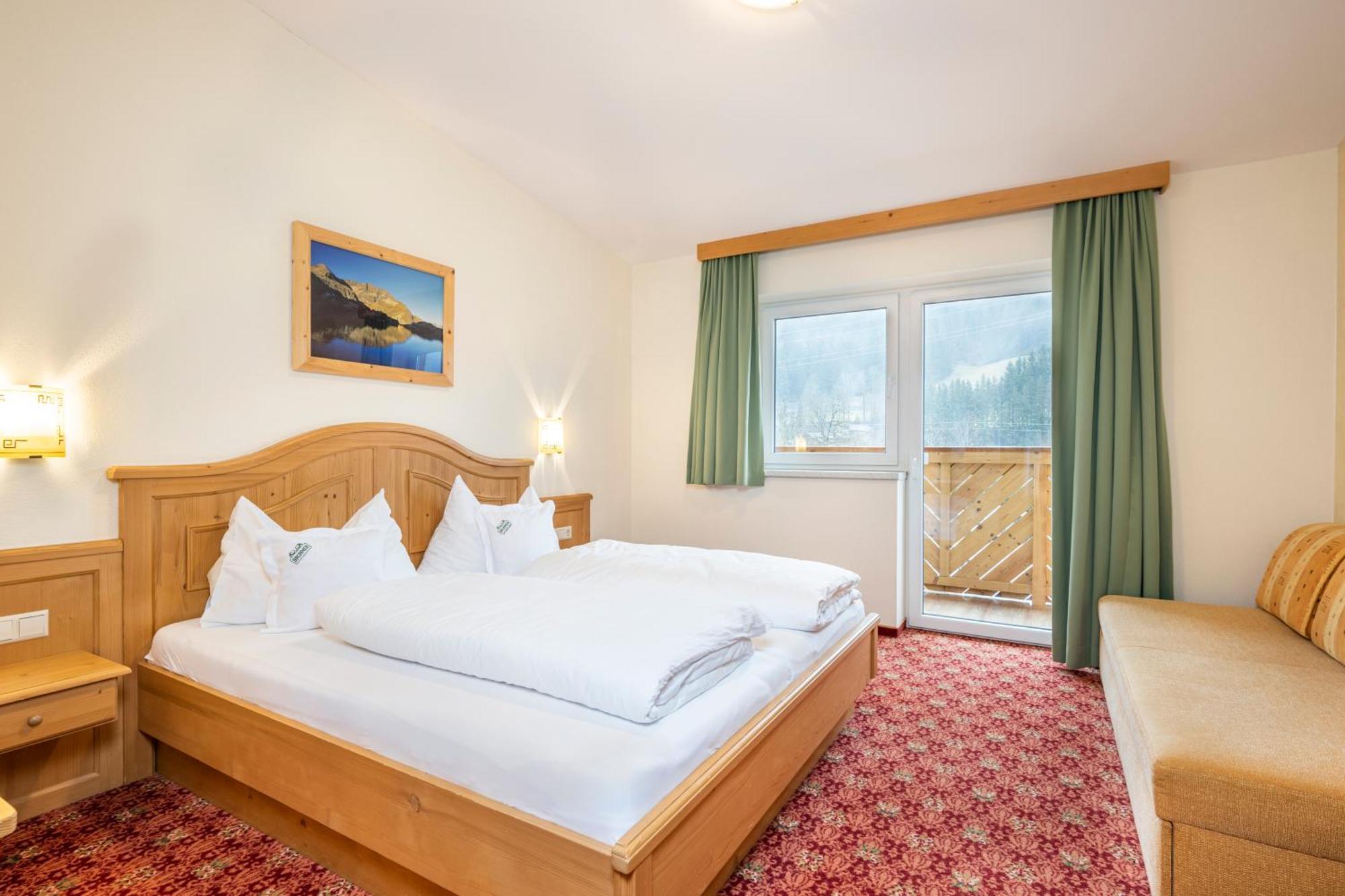 Standard Double Room,1681749147:JPEG