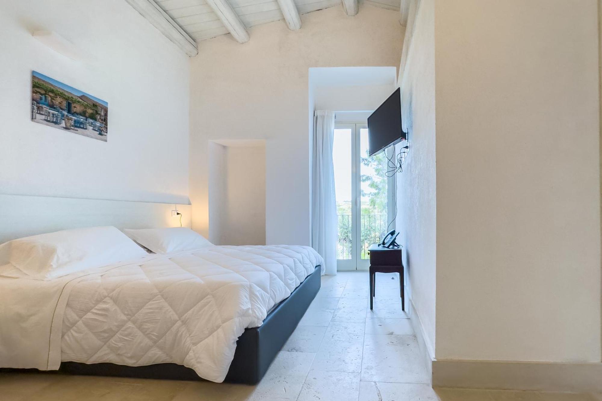 Suite Terrace,1683002720:JPEG