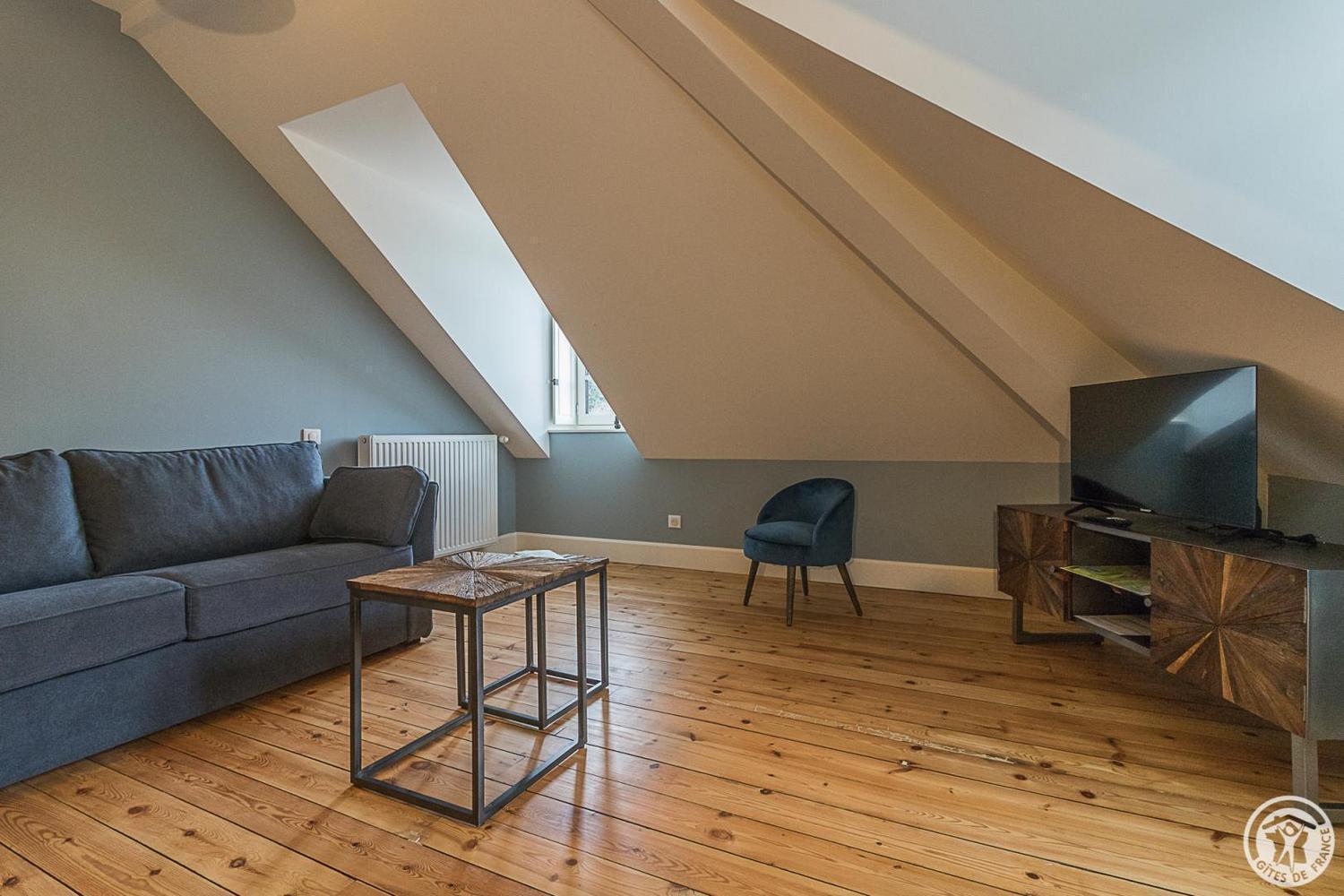 Standard Family Room