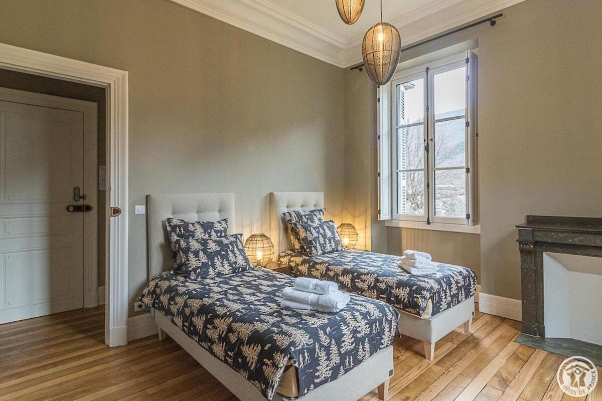 Family Room Bath