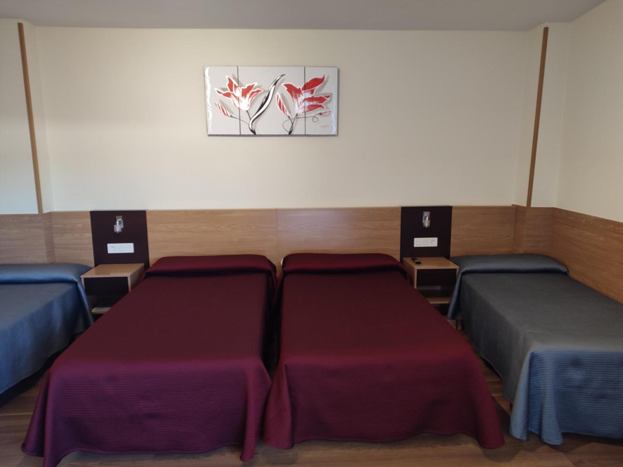 Quadruple Room Private Bathroom