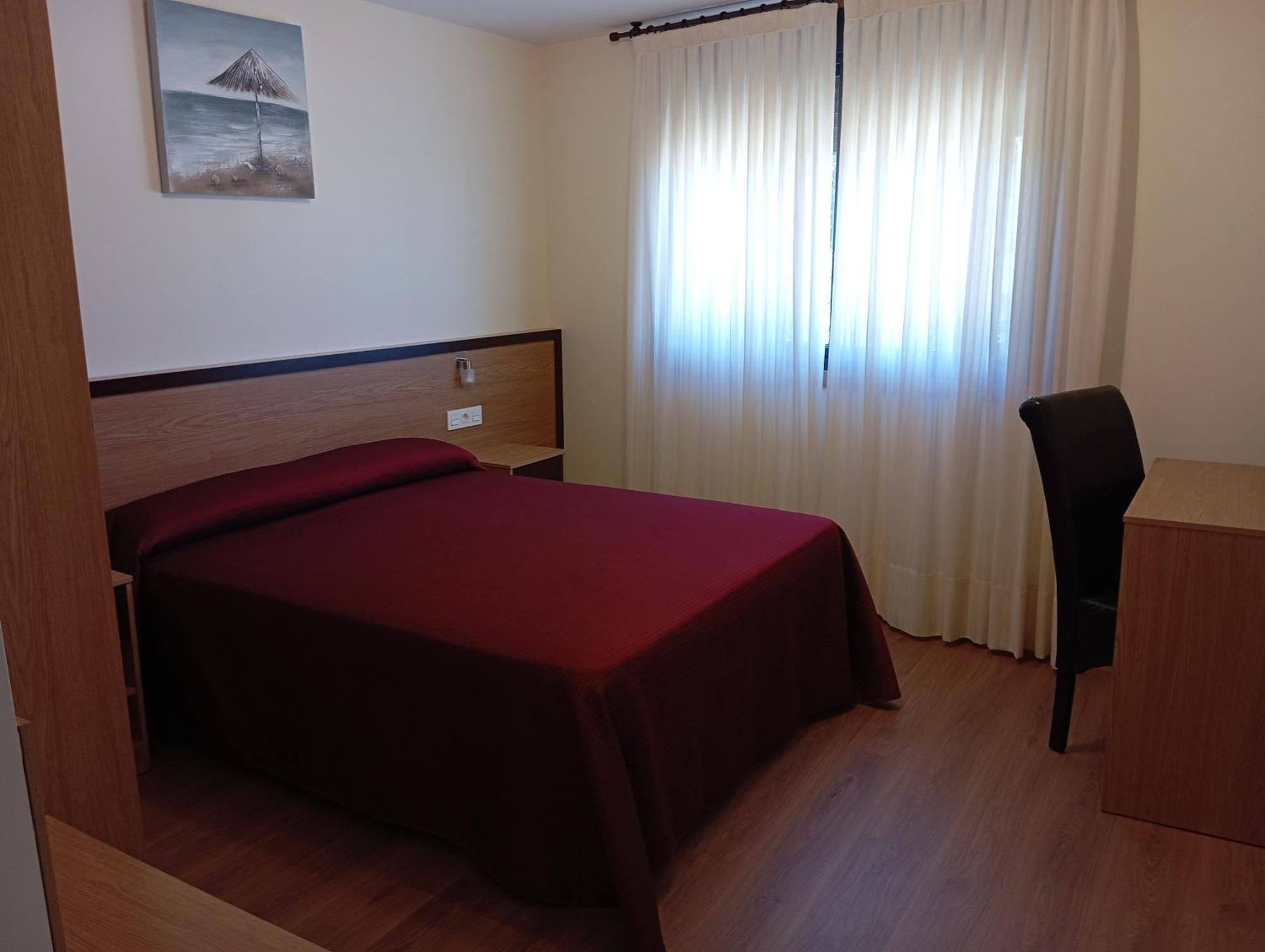 Double Room Private Bathroom