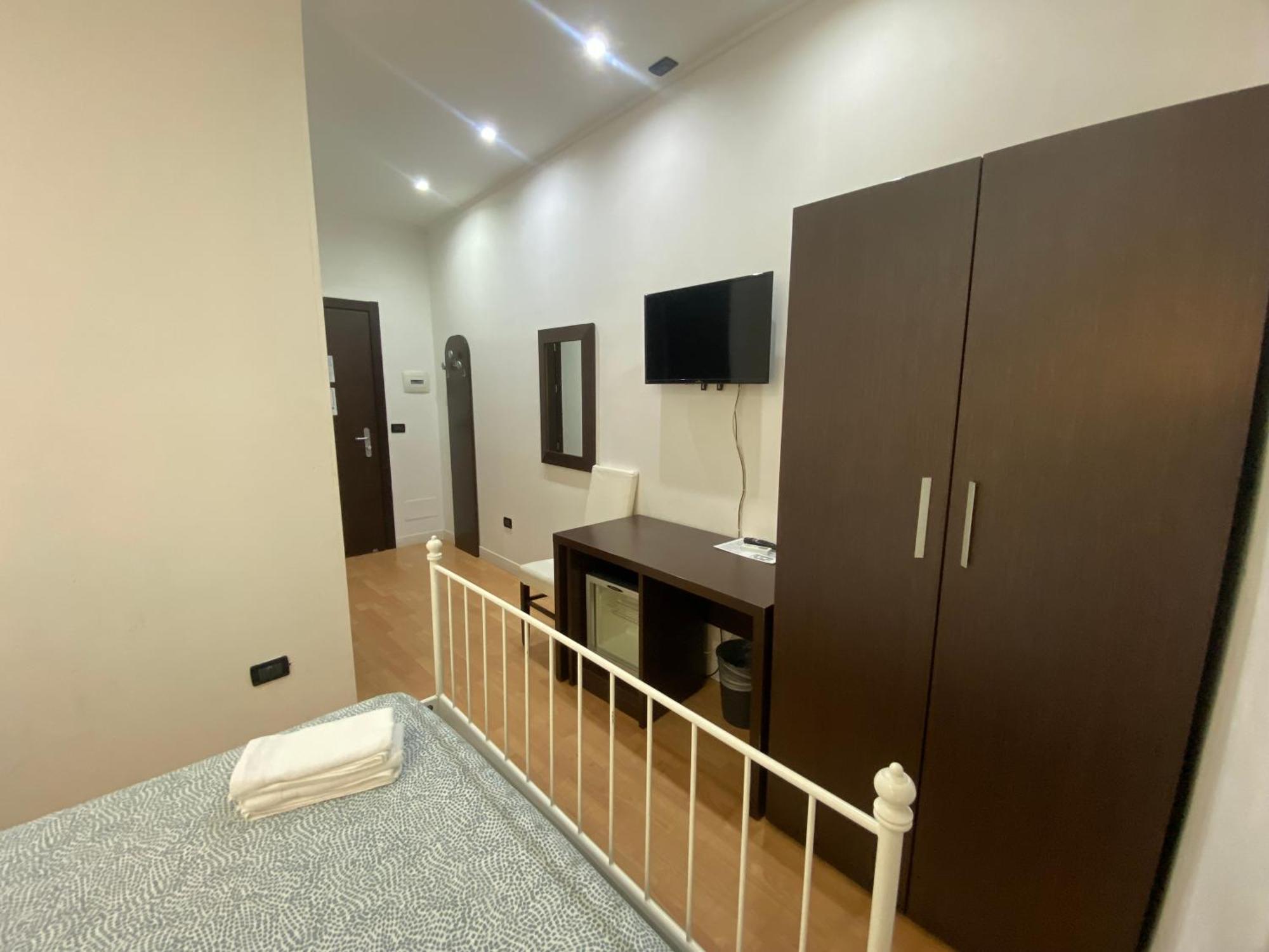 Economy Double Room