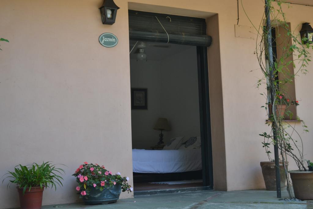 Standard Double or Twin Room,711201742:JPEG