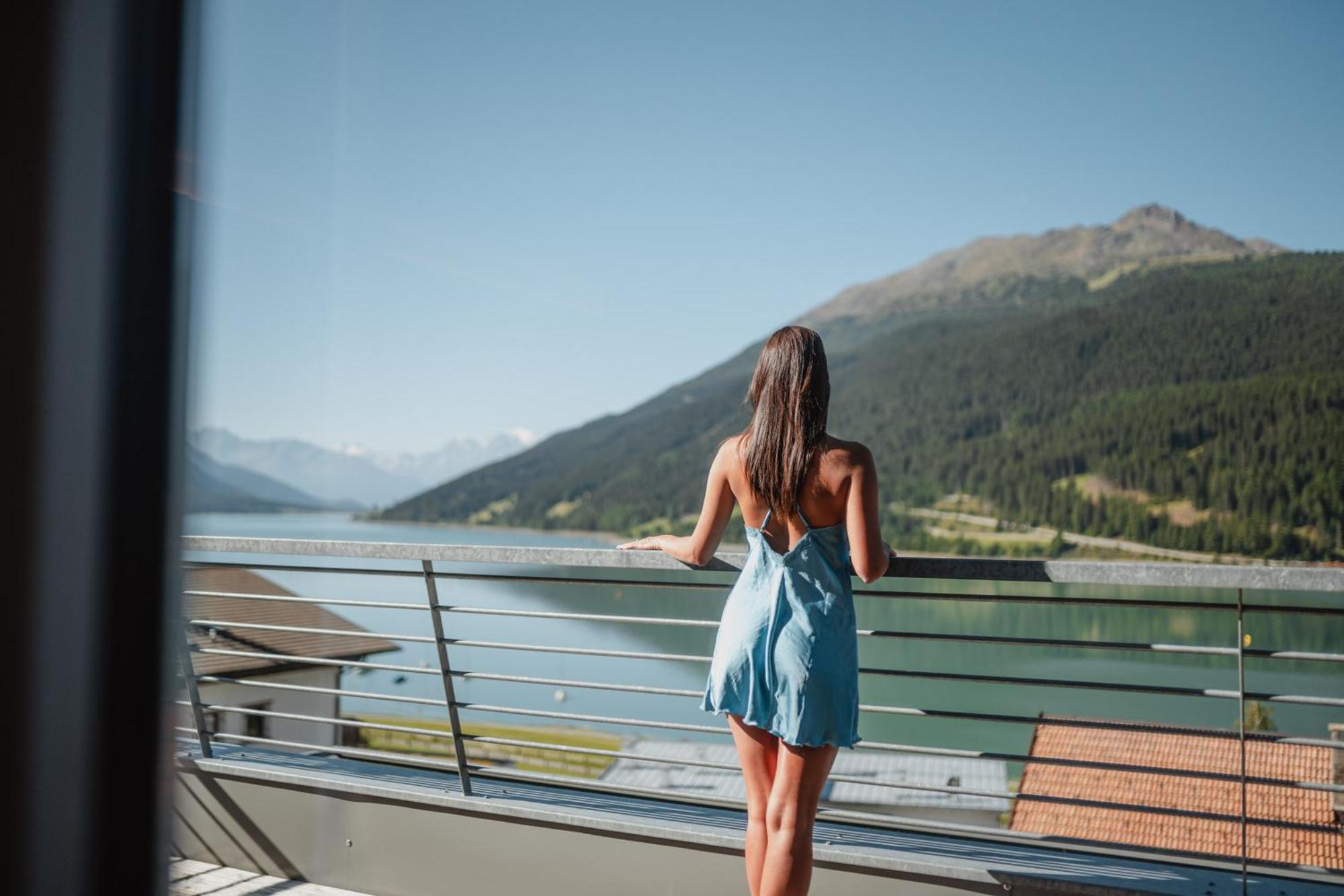 Suite Lake View,172826973:JPEG