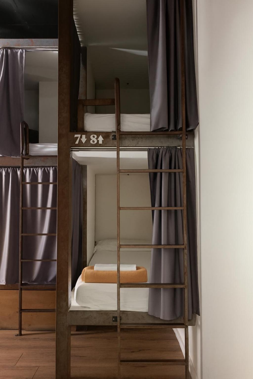 Bed 8-Bed Dormitory Room,1703581465:JPEG