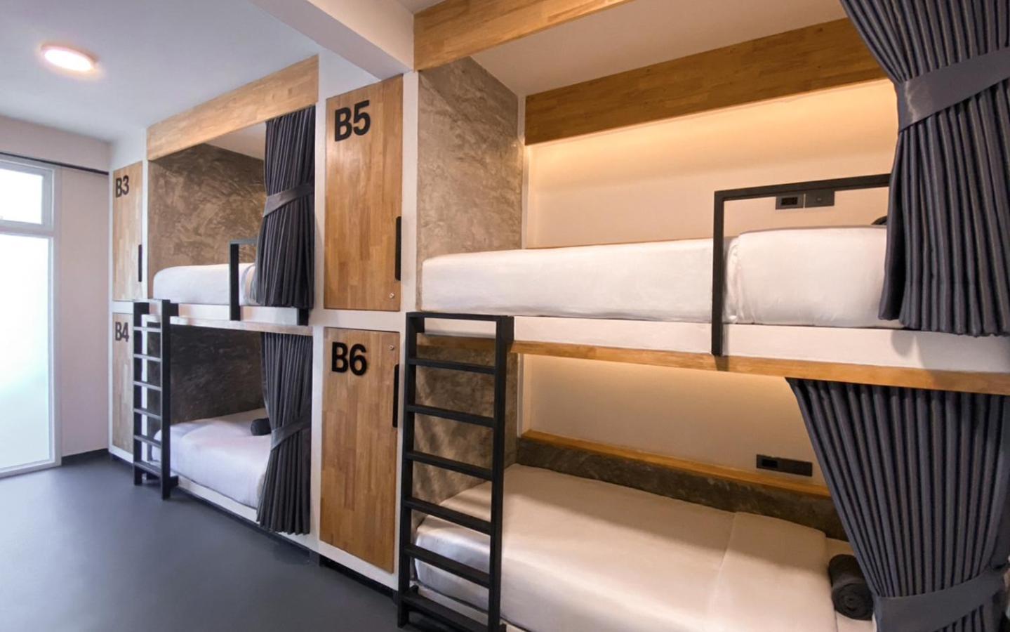 Bed 6-Bed Mixed Dormitory Room