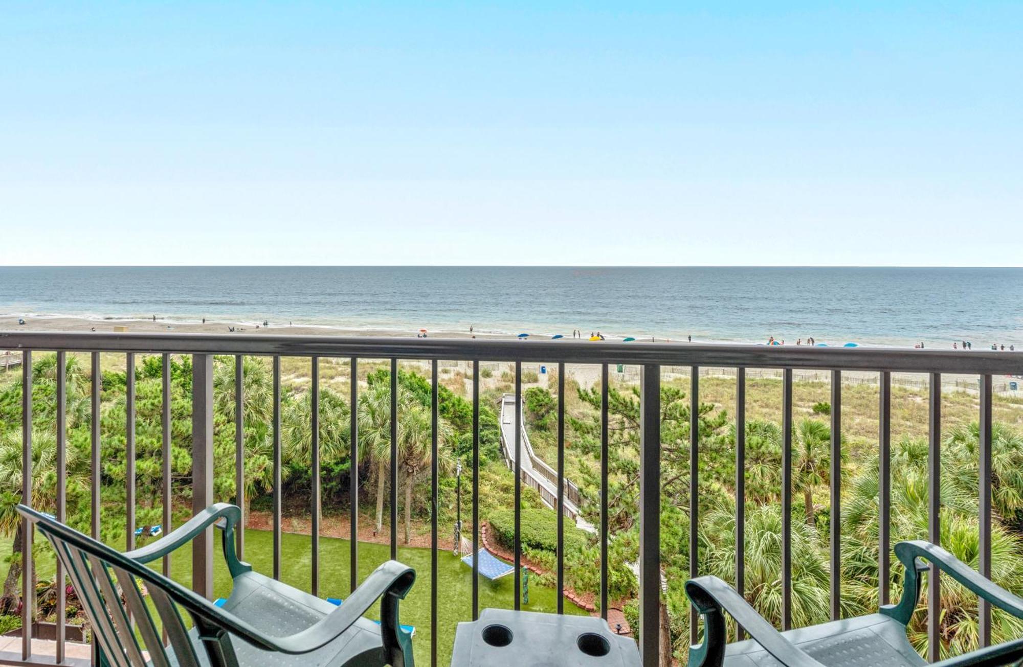 One-Bedroom Ocean Front Suite
