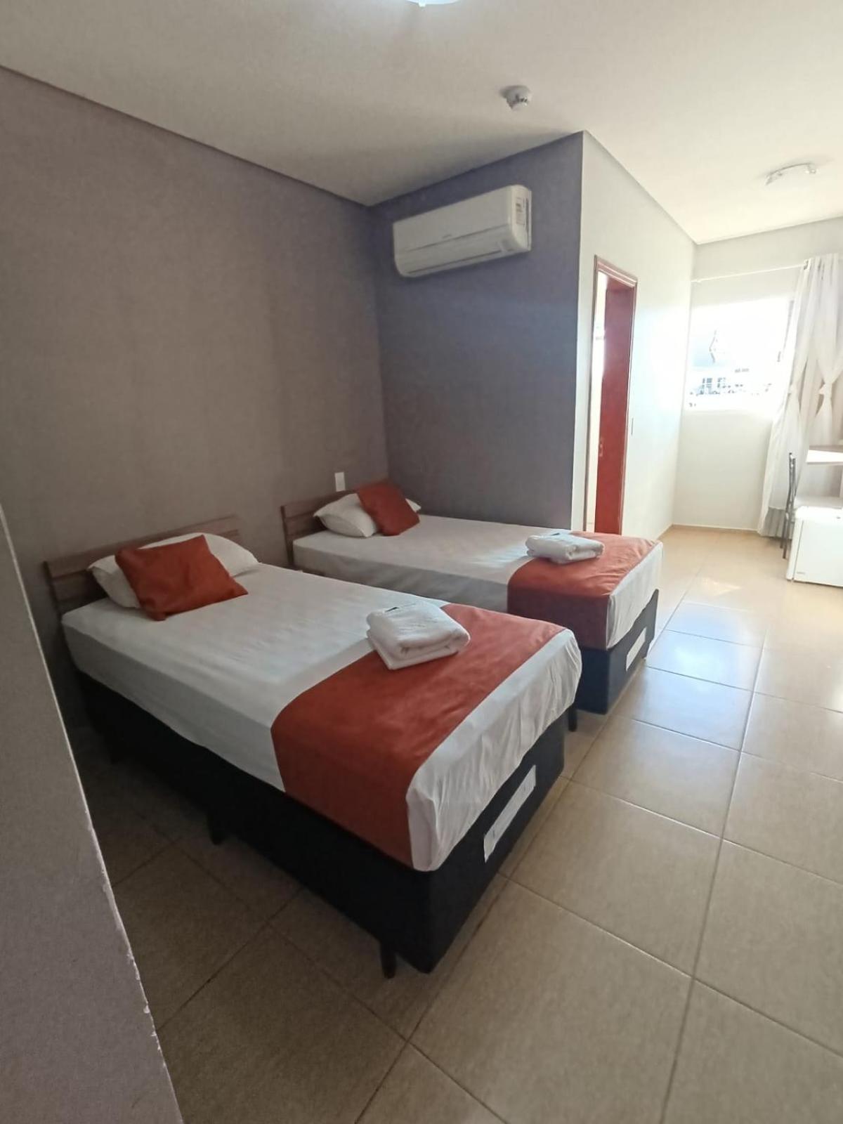Twin Room,1699076184:JPEG
