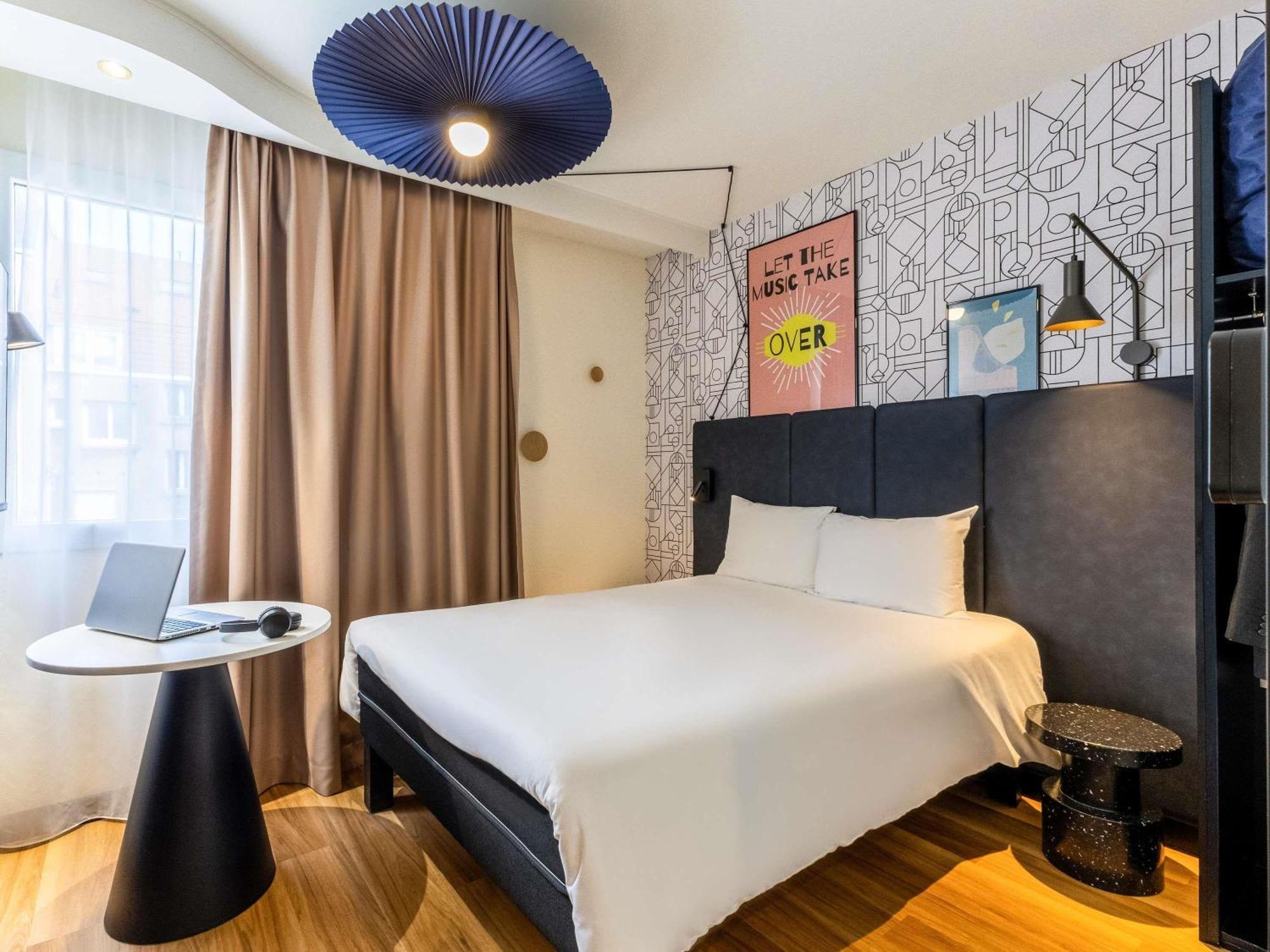 Standard Double Room,1704947816:JPEG