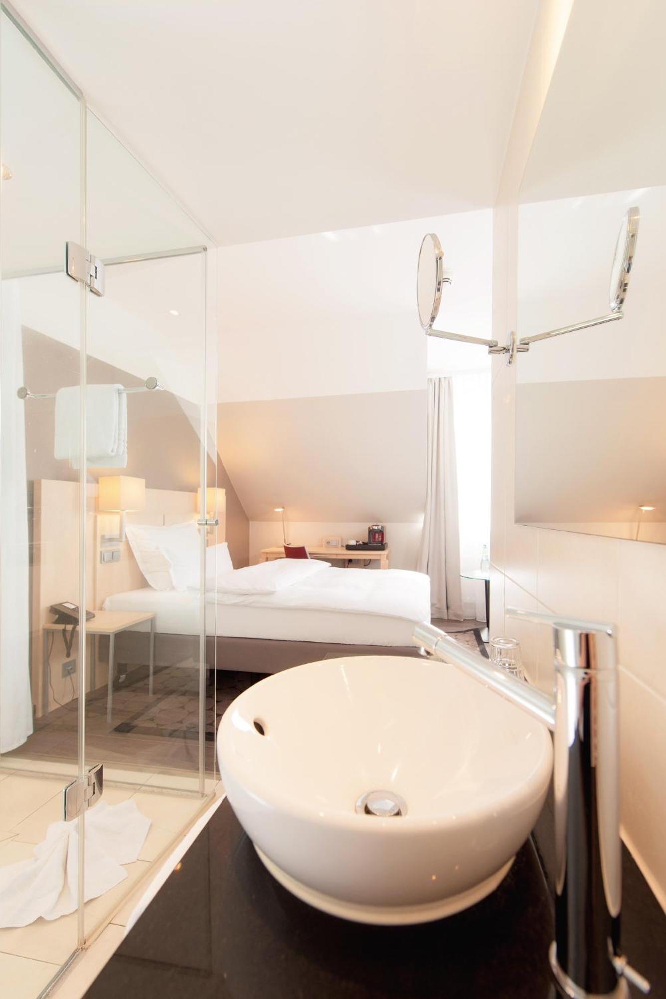 Superior Single Room