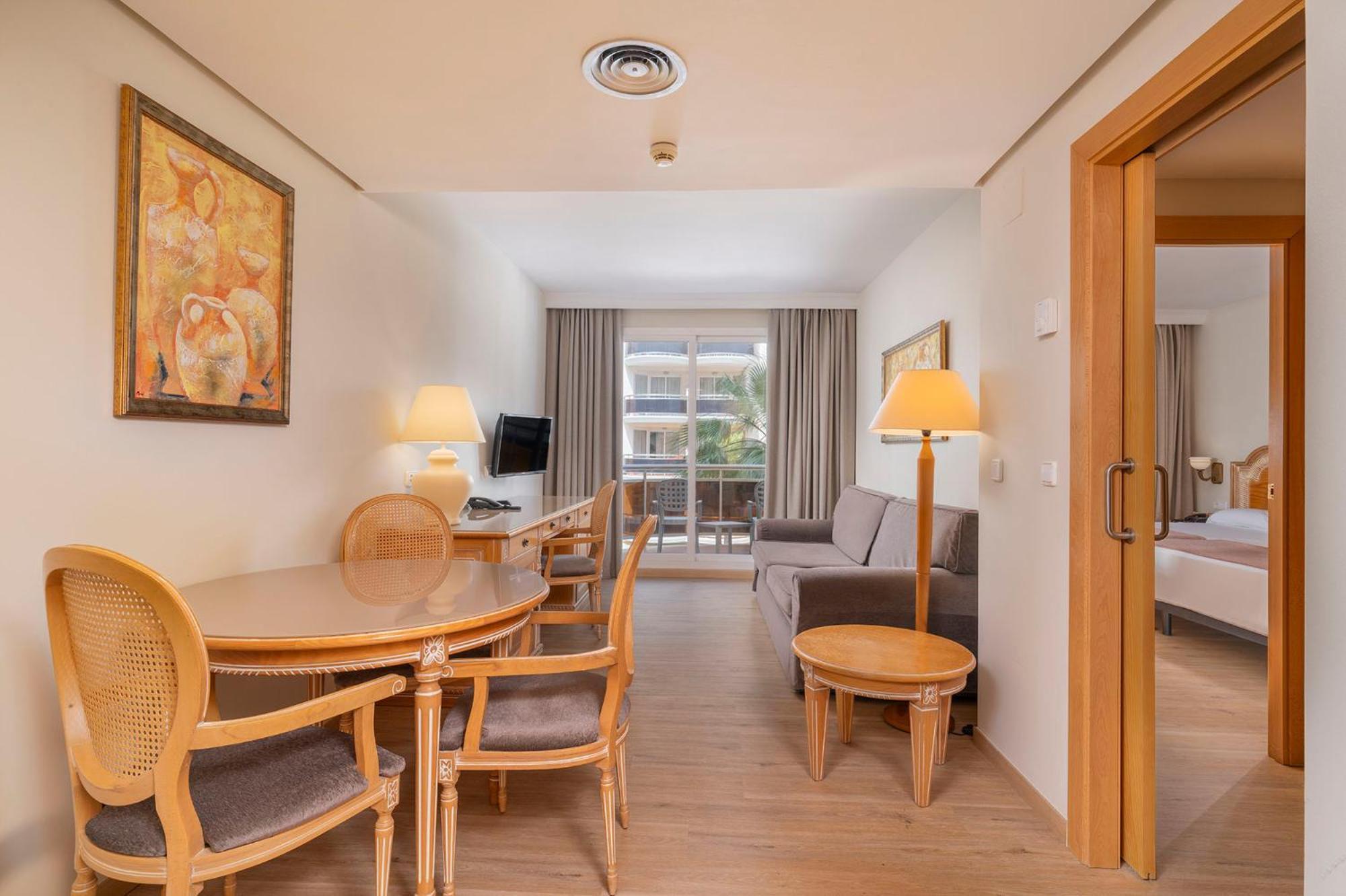 Standard Suite