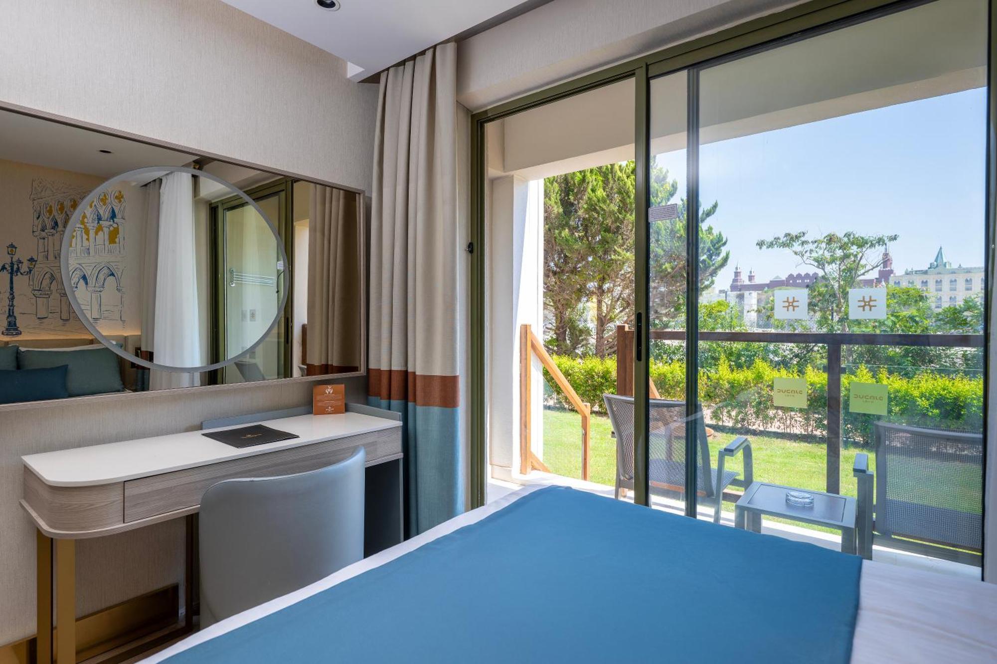 Deluxe Room with Terrace,1706856940:JPEG