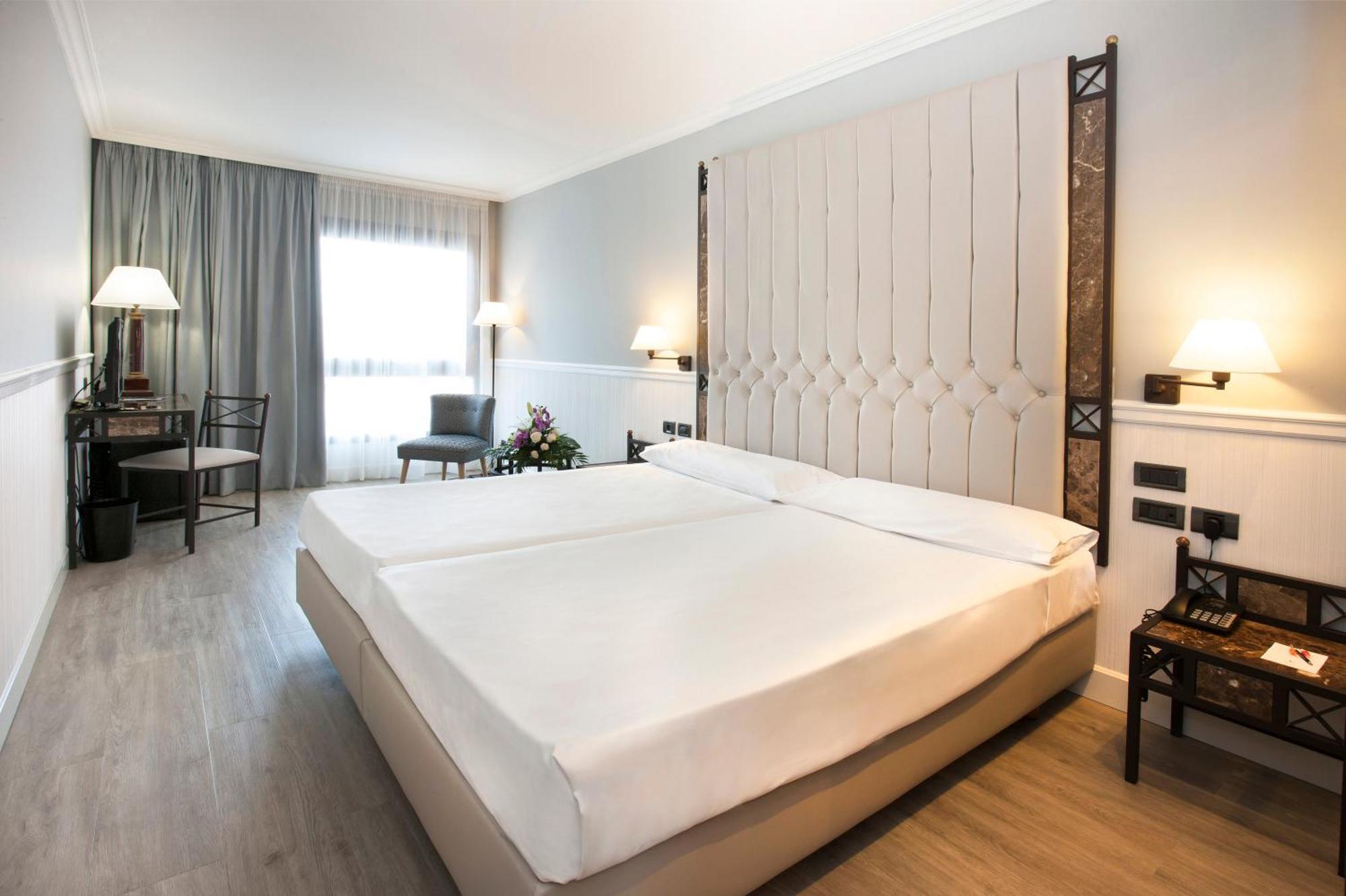 Double Room (1 - 2 Adults),1550037715:JPEG