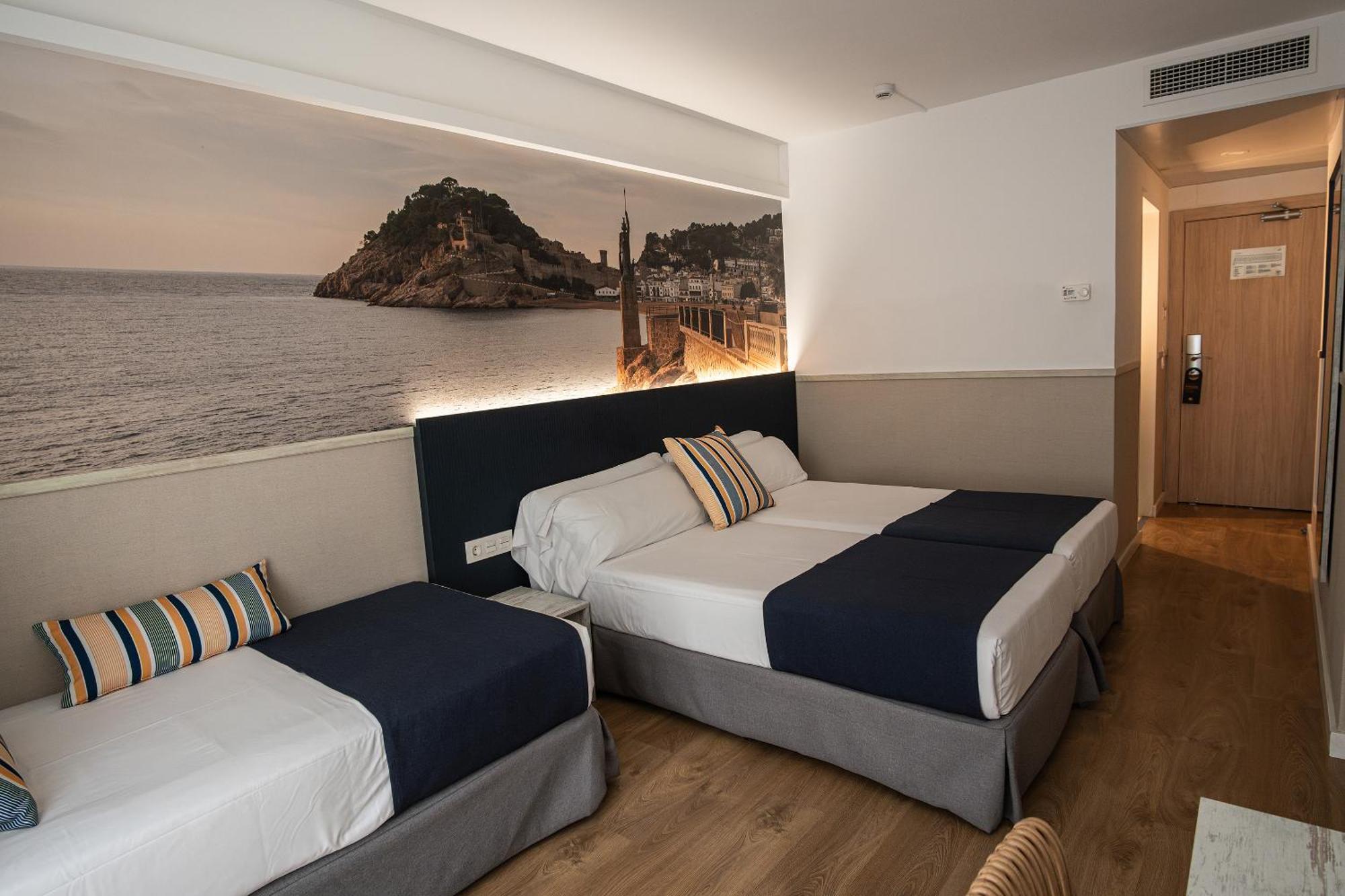 Superior Triple Room