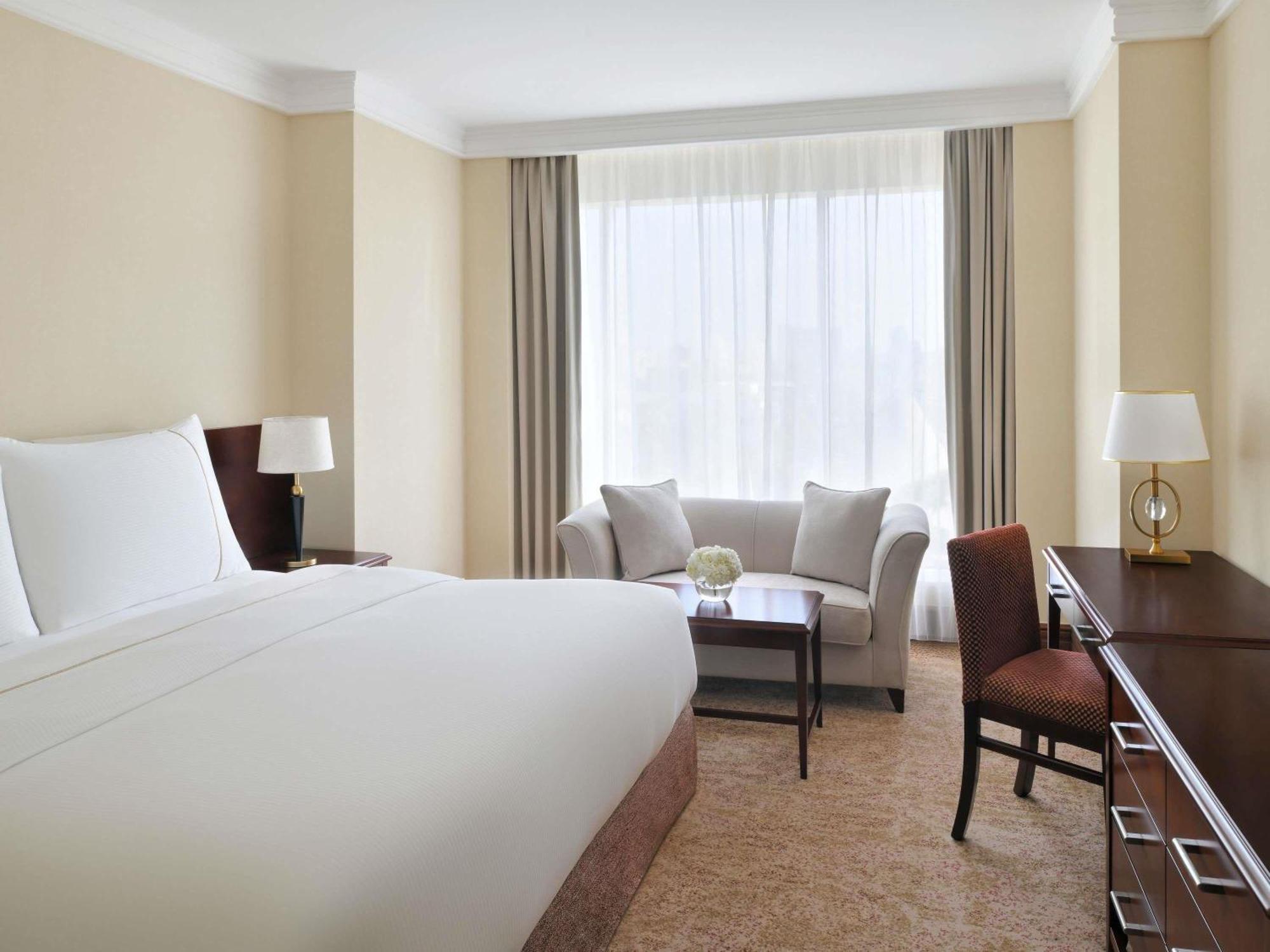 Executive King Room,1717120089:JPEG