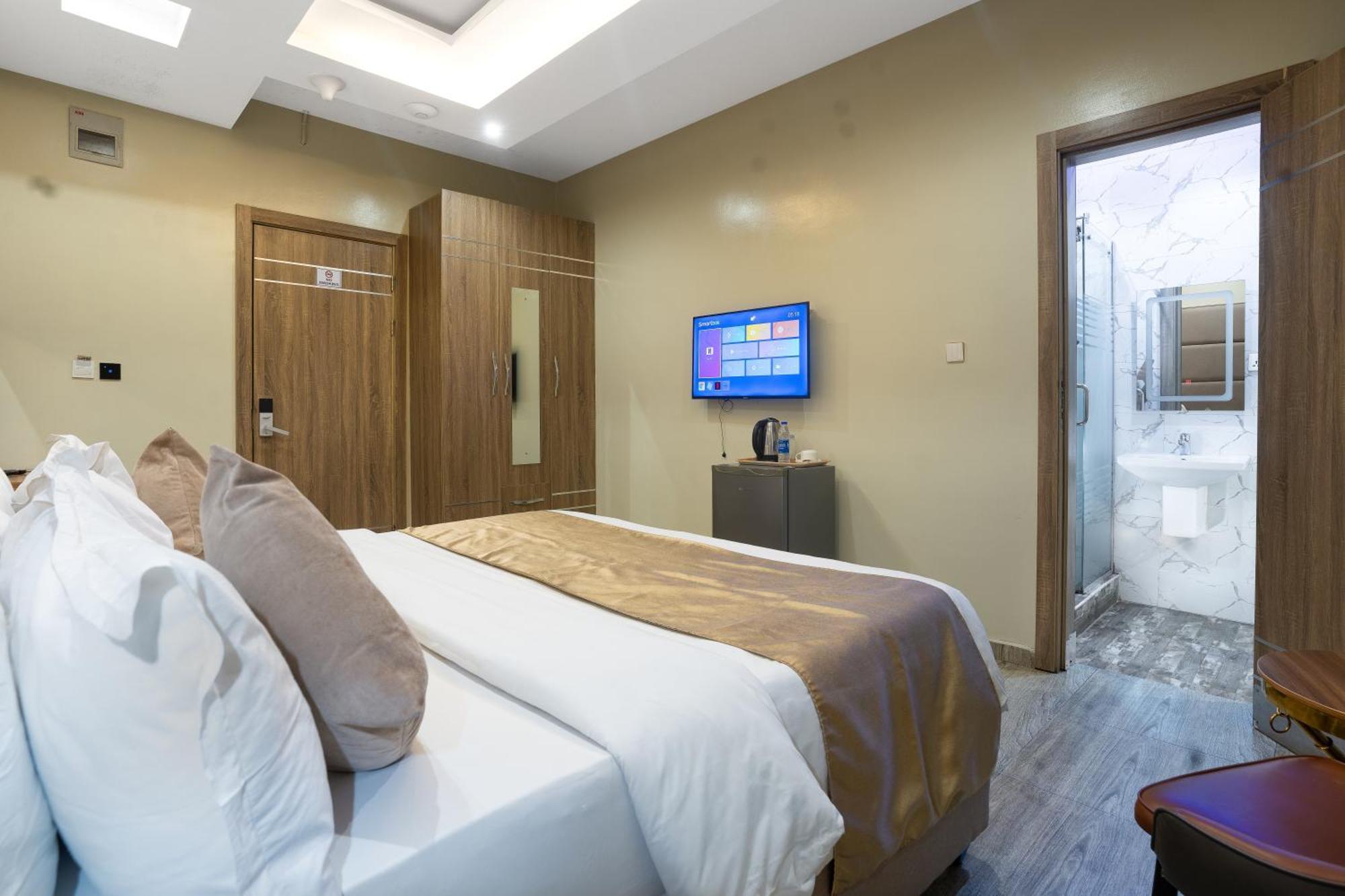 Standard Single Room
