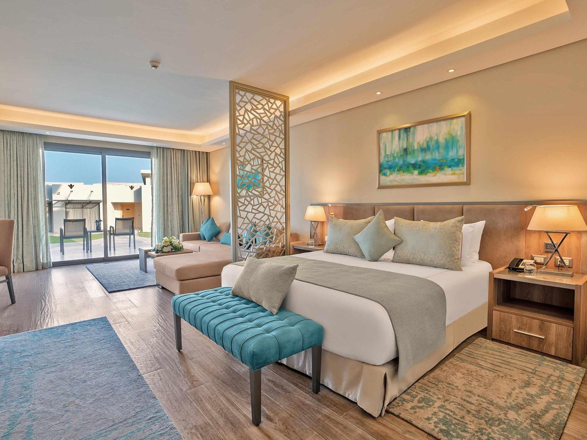 Deluxe Room Garden View King Bed