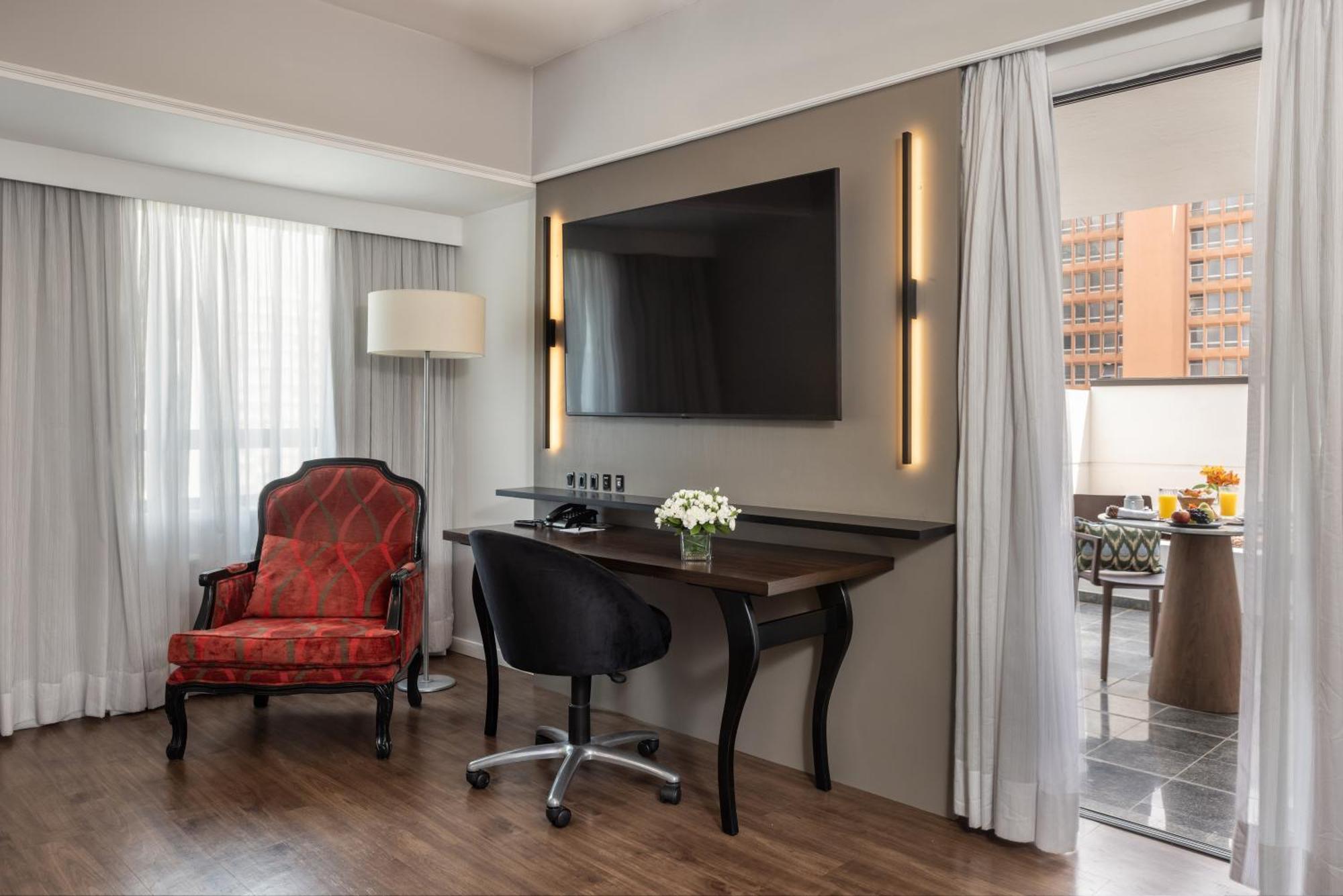 Queen Suite