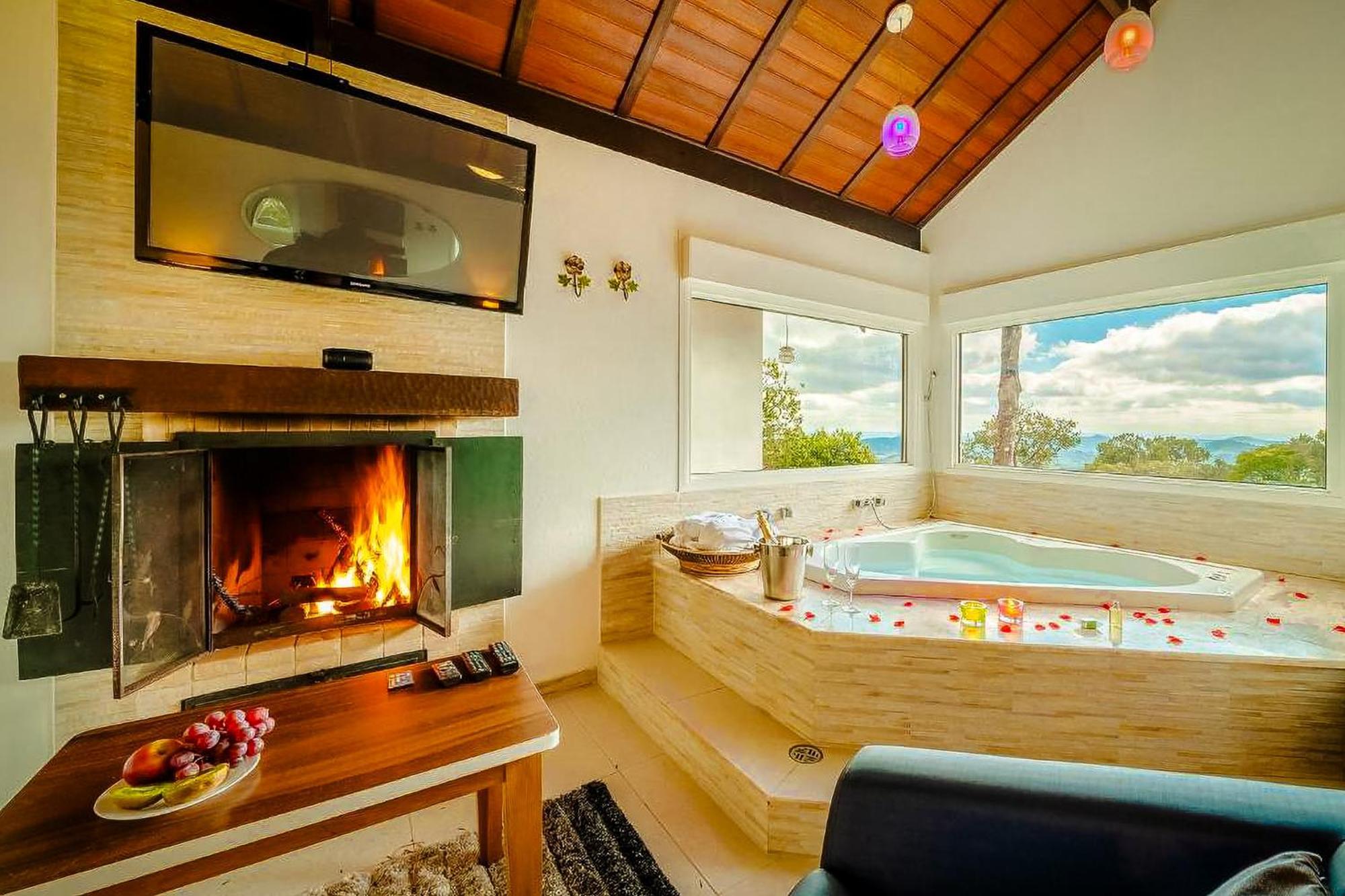 Luxury Chalet,1731454860:JPEG