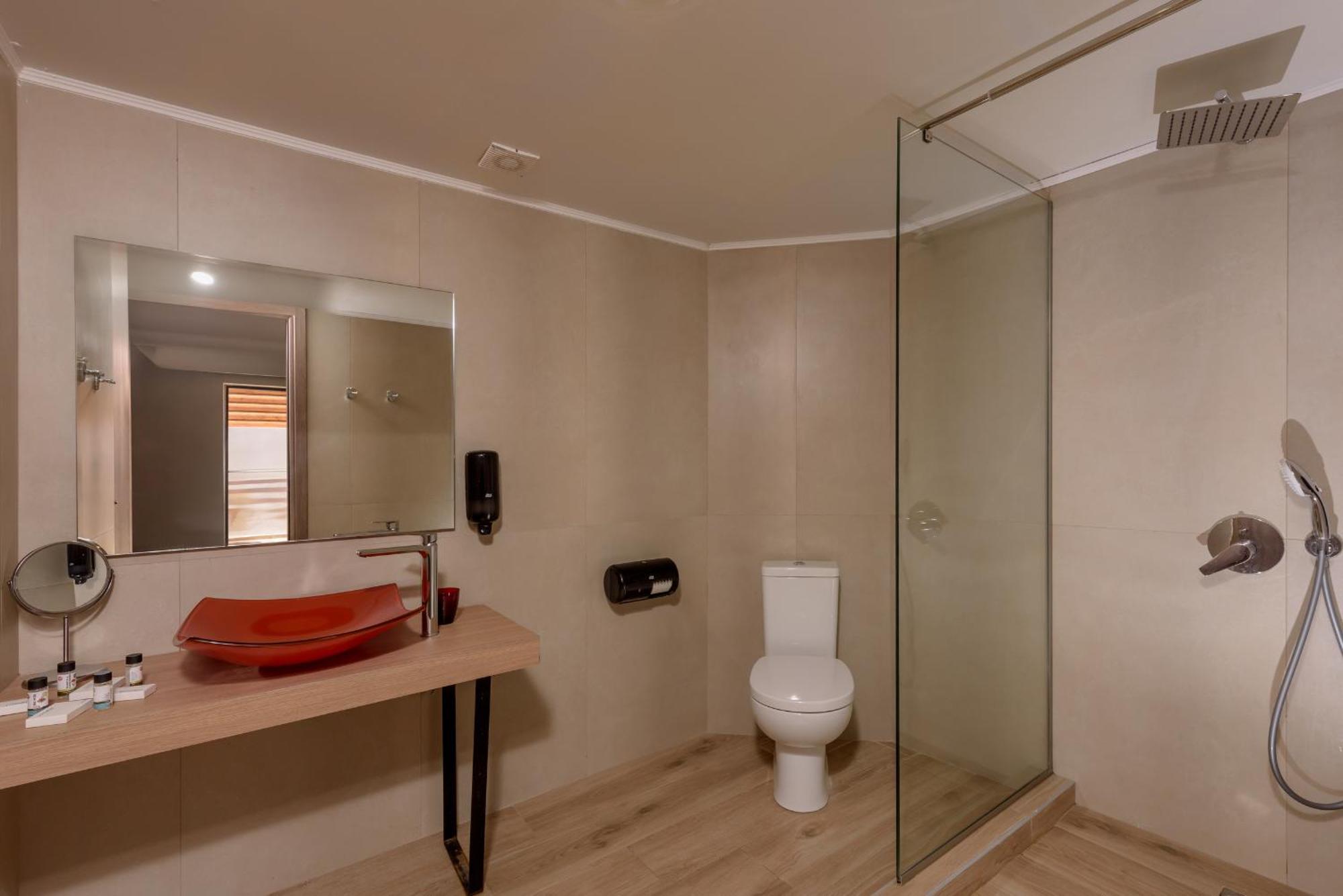 Executive Suite Private Pool,1739393485:JPEG