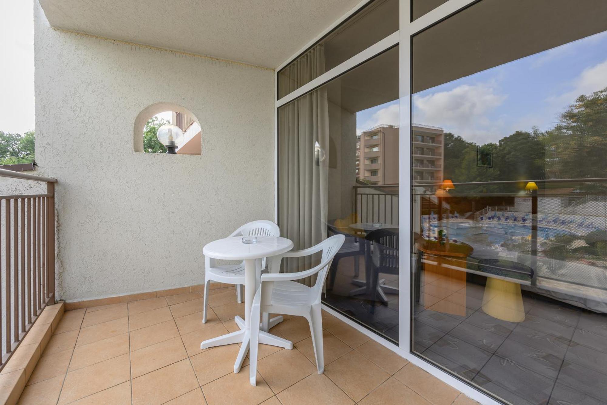 Single Room Park View Balcony,1739393871:JPEG