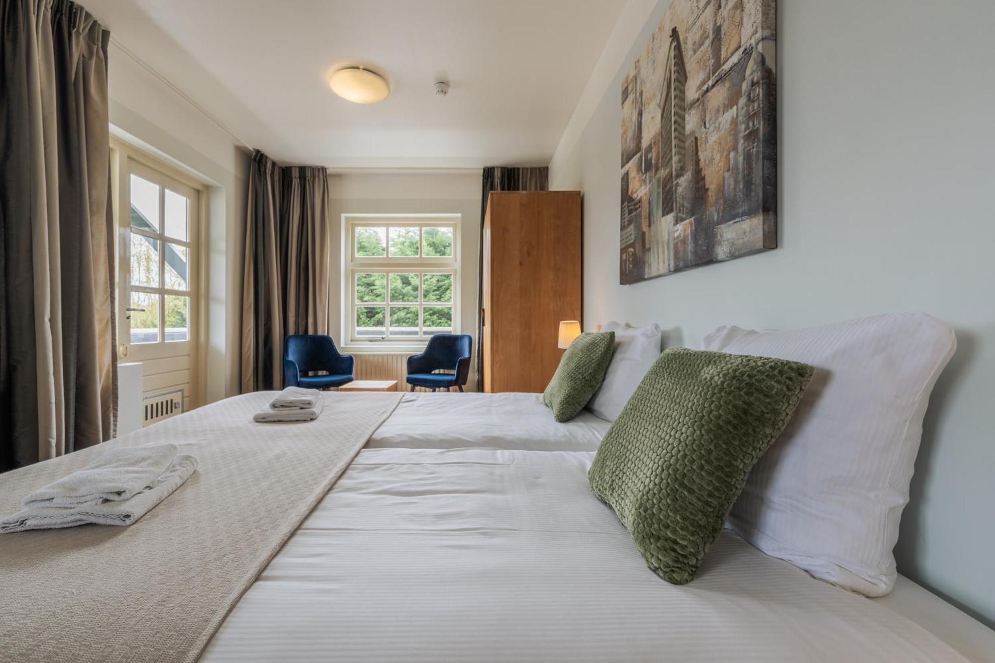 Comfort Twin Room