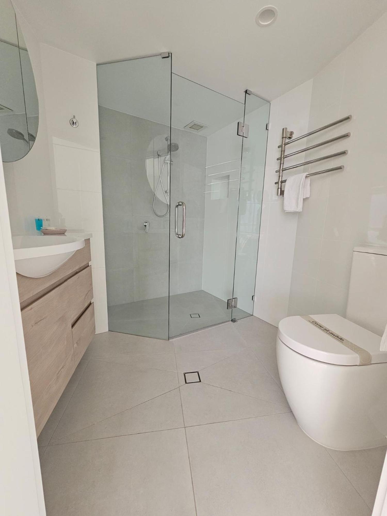 Premium Two-Bedroom Apartment Ocean View