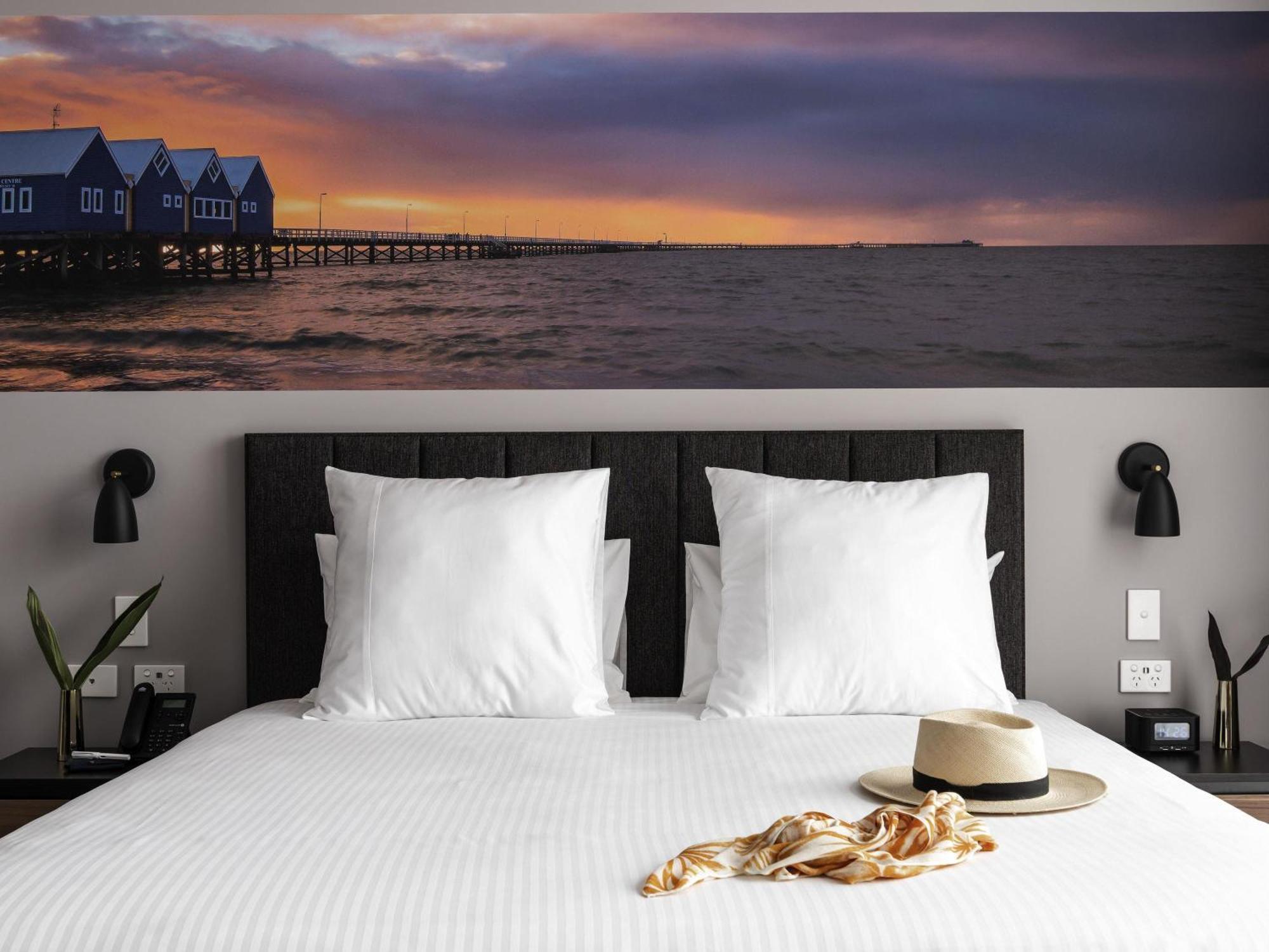 Accessible Superior King Room