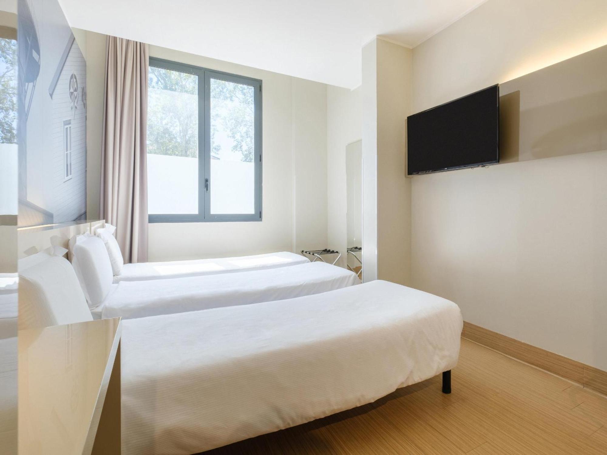 Basic Triple Room,1742599530:JPEG