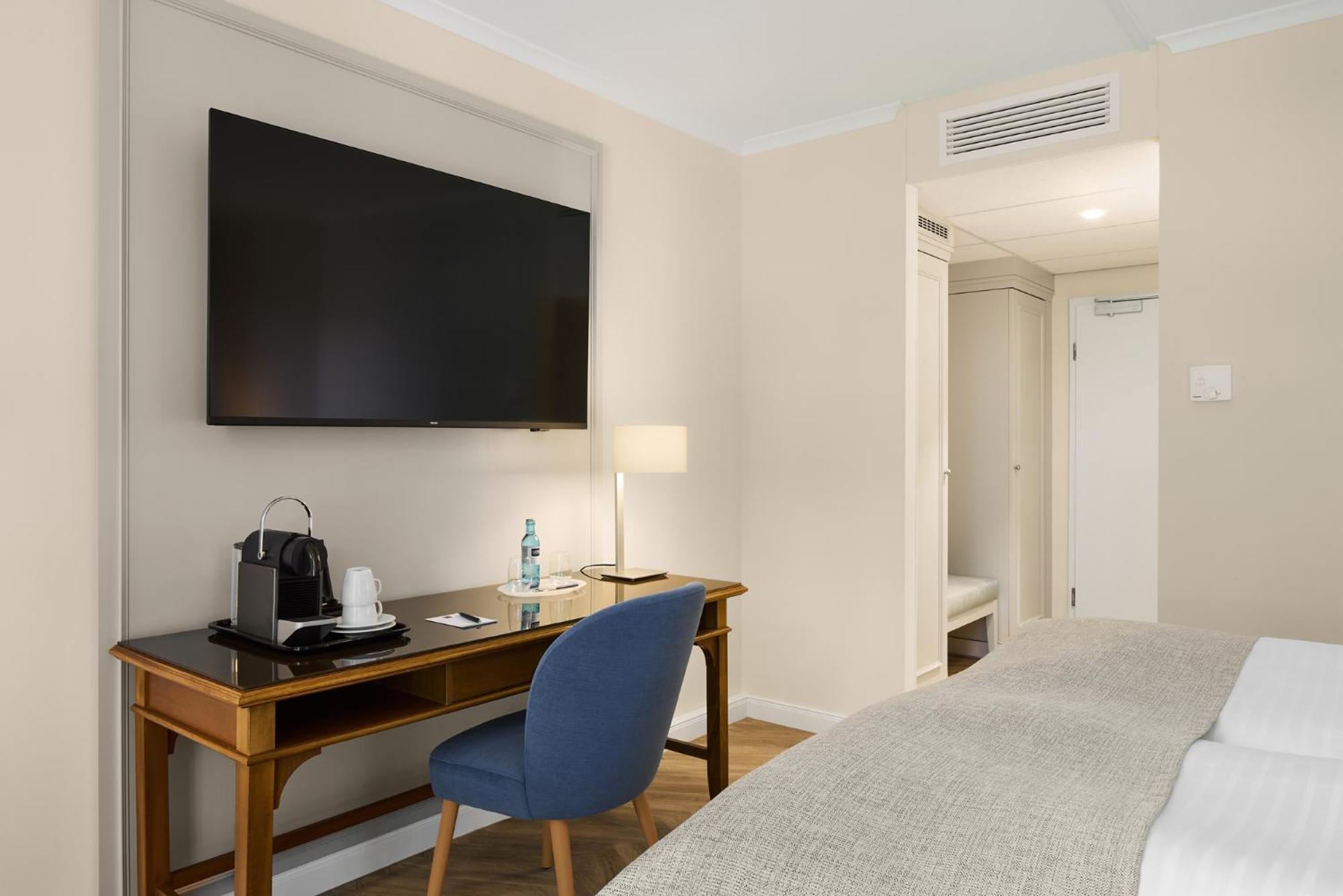 Superior Double Room,1742627862:JPEG