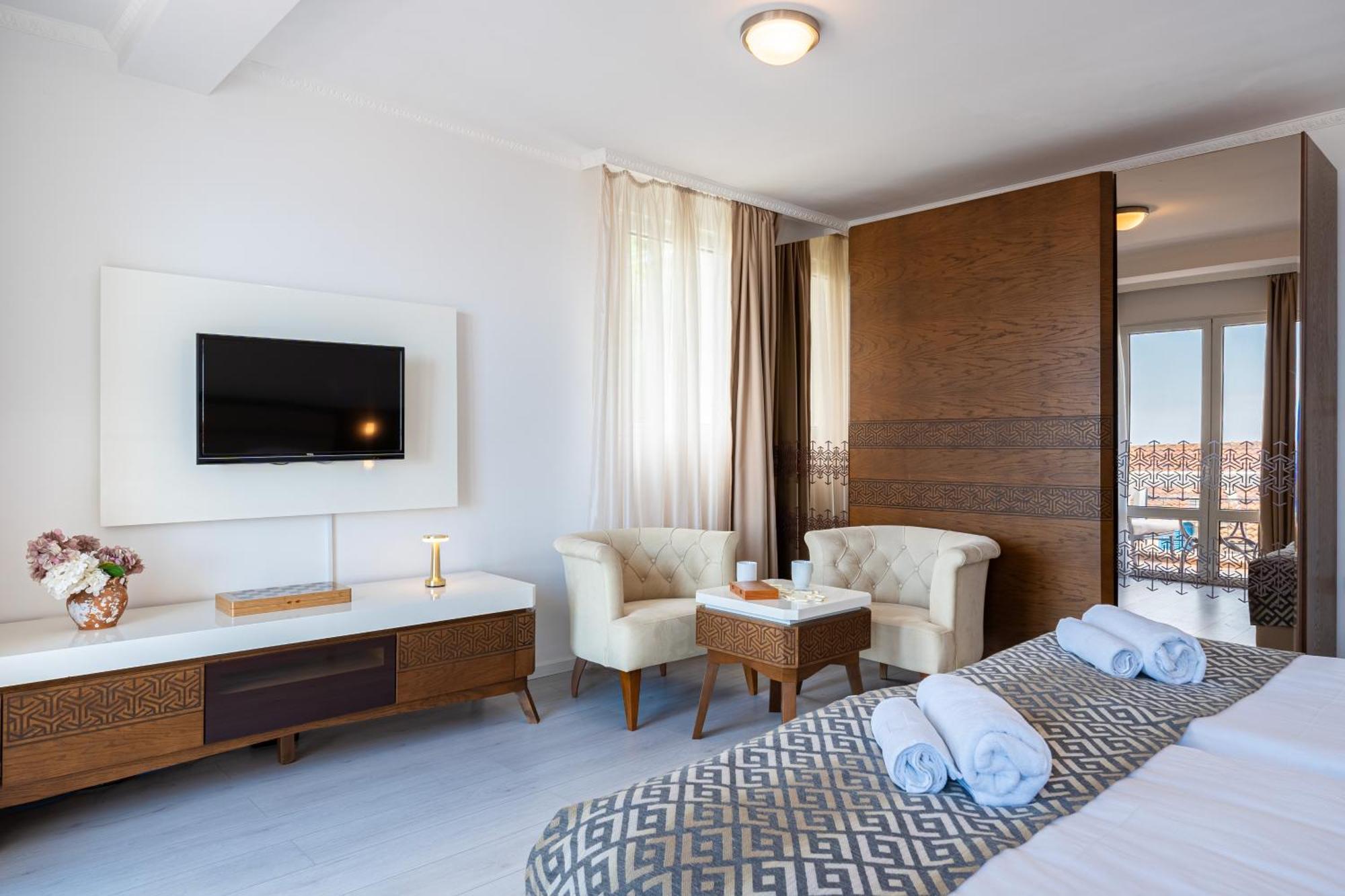 Two-Bedroom Suite